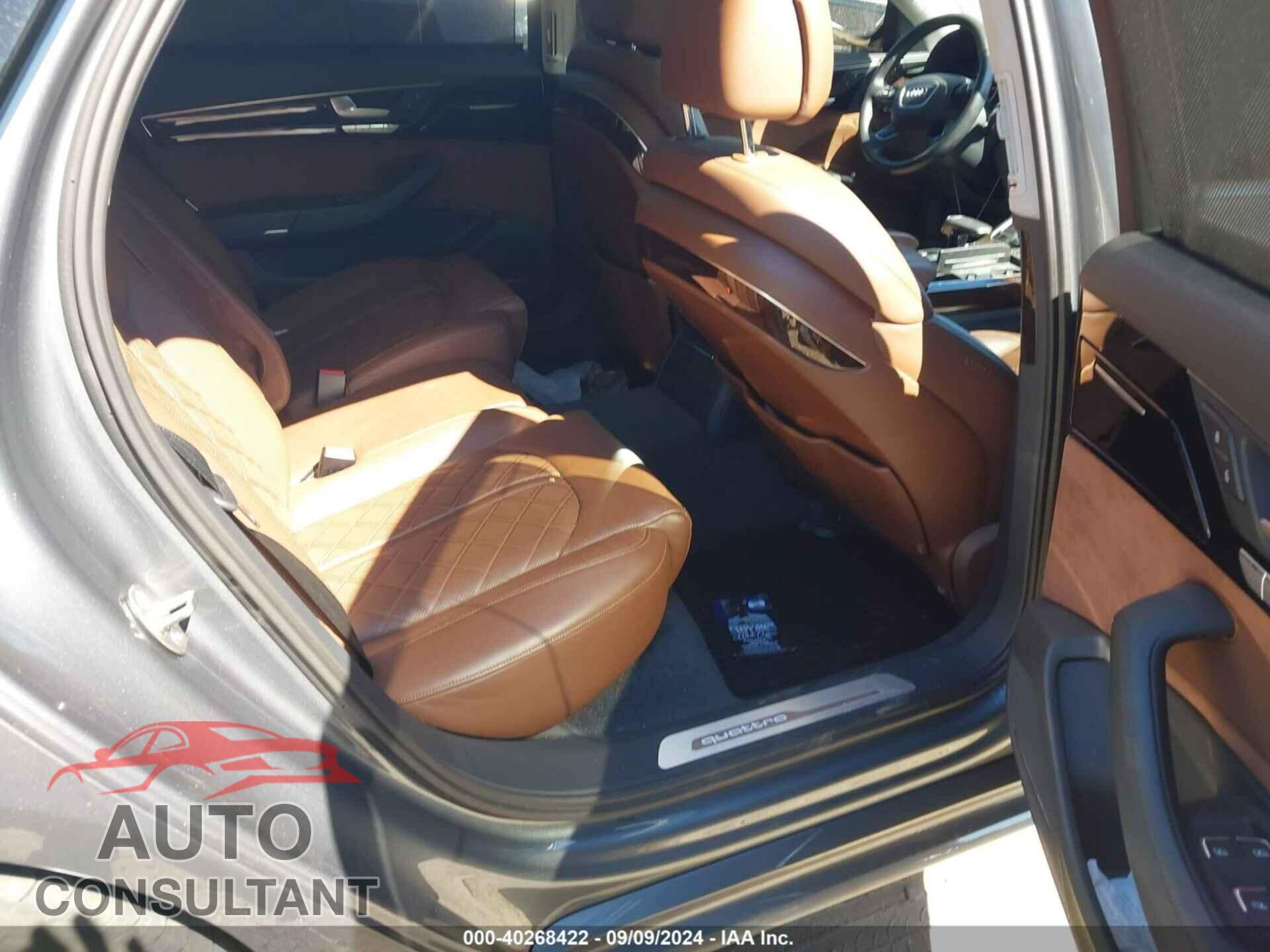 AUDI A8 L 2017 - WAU43AFD8HN006830