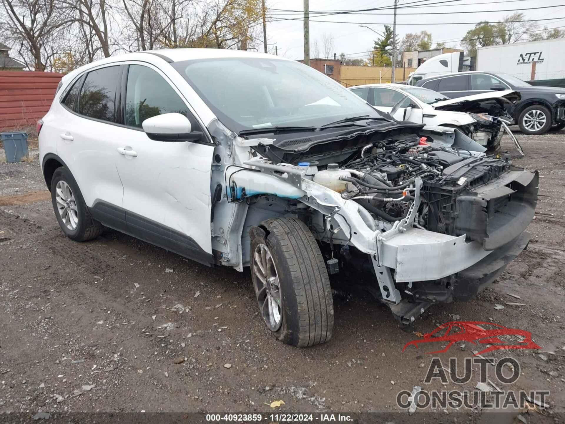 FORD ESCAPE 2021 - 1FMCU9G66MUA65025