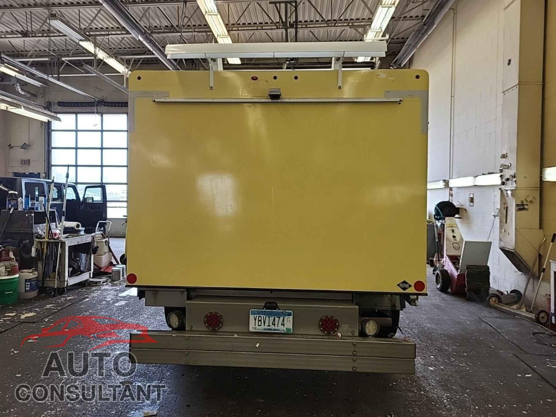FORD ECONOLINE 2017 - 1FDXE4FS6HDC72228