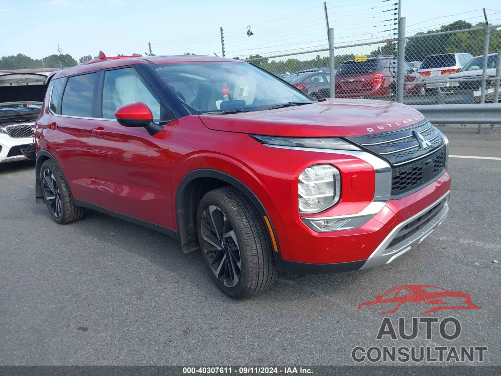 MITSUBISHI OUTLANDER 2023 - JA4J4UA87PZ049815