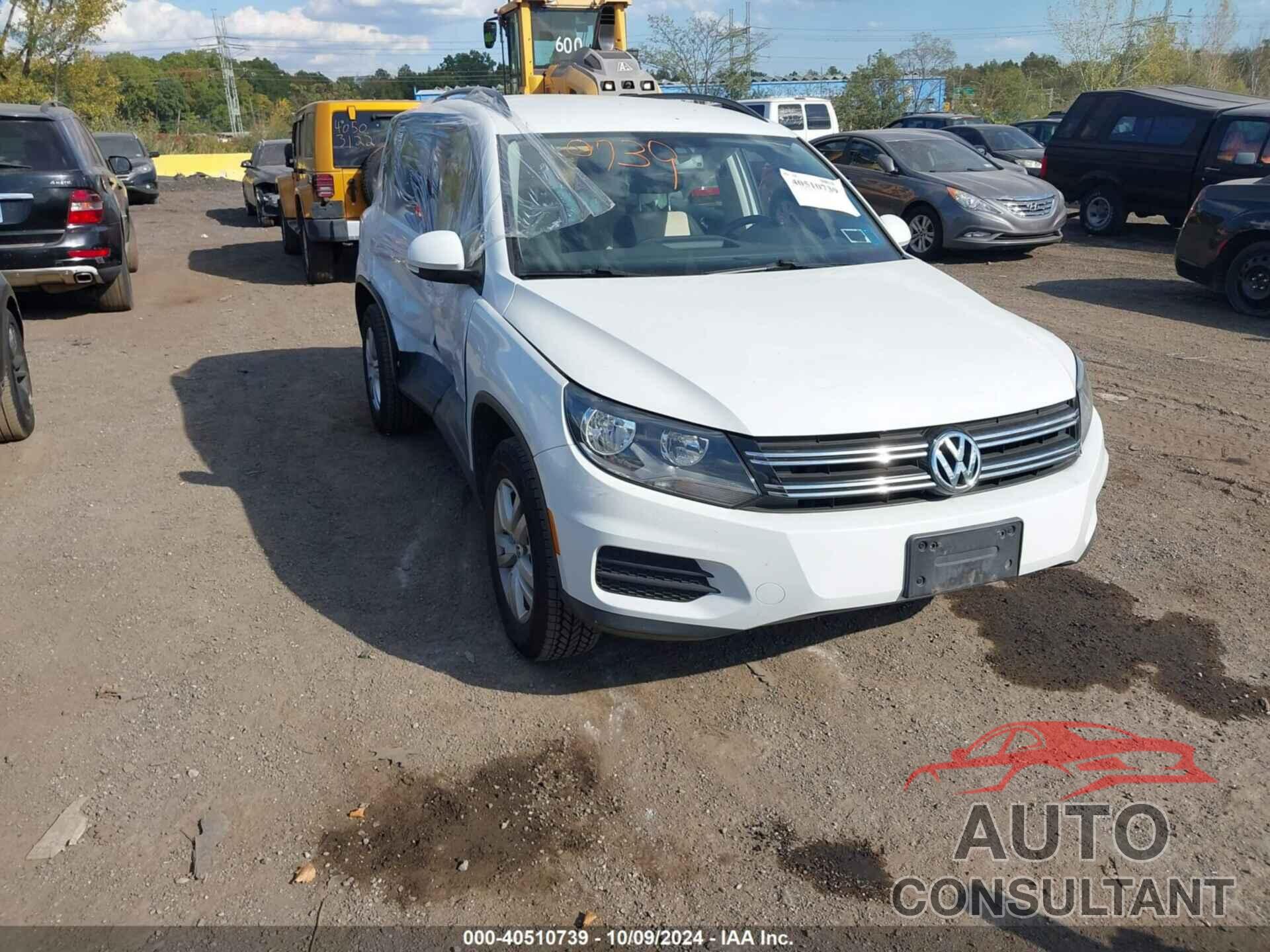 VOLKSWAGEN TIGUAN 2017 - WVGBV7AX8HW512706