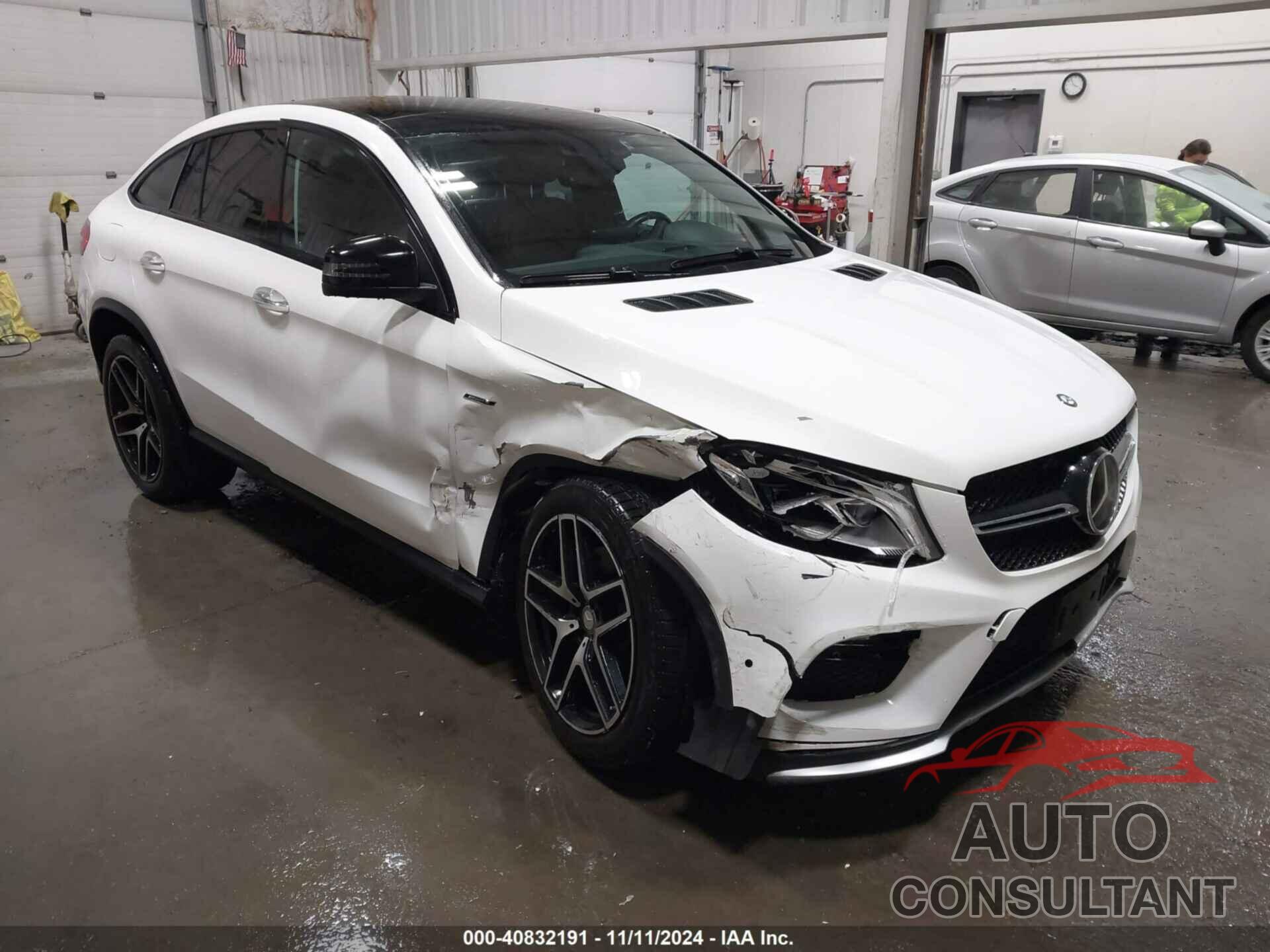 MERCEDES-BENZ GLE 450 AMG COUPE 2016 - 4JGED6EB3GA011825