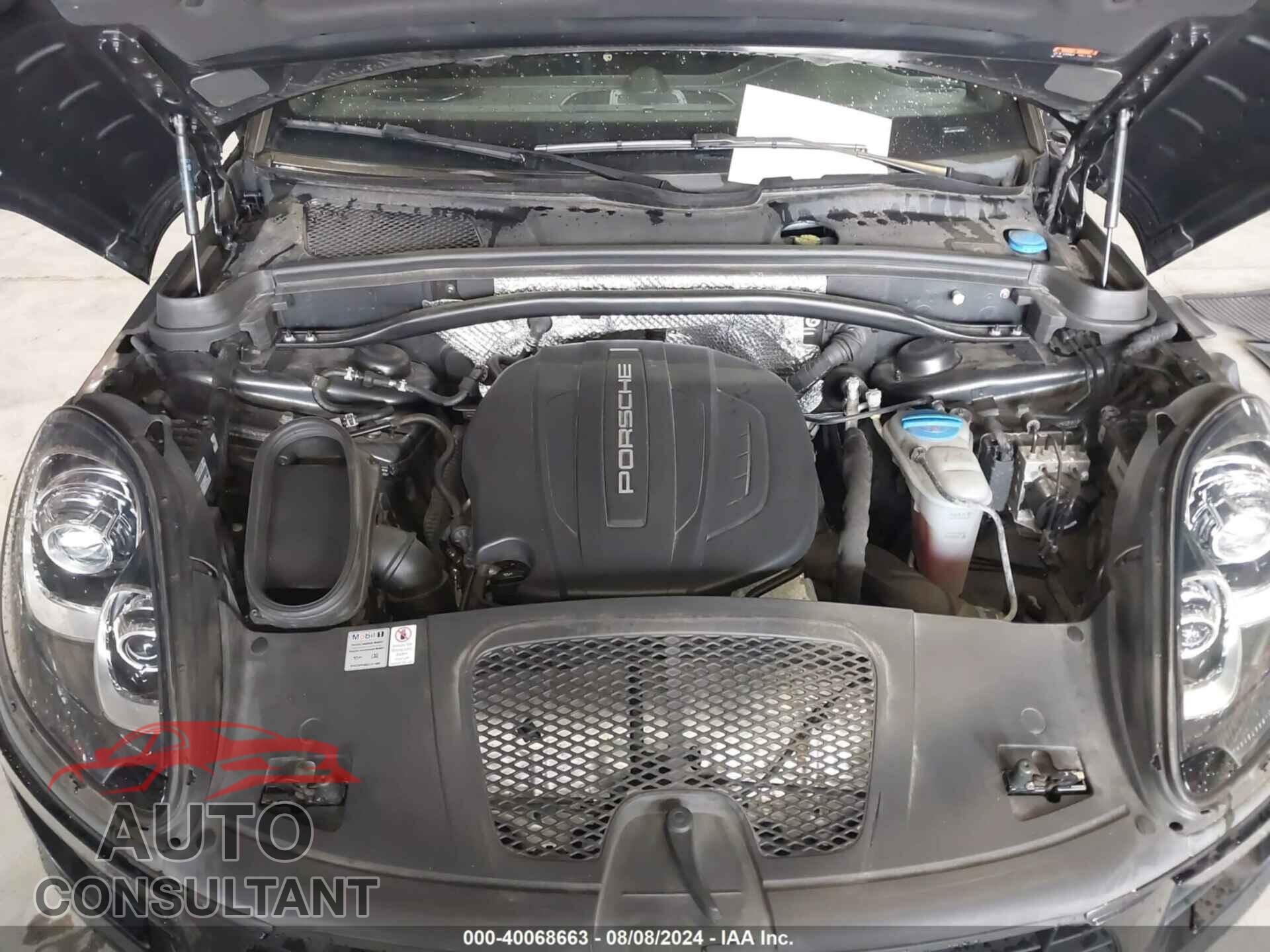 PORSCHE MACAN 2018 - WP1AA2A51JLB17043