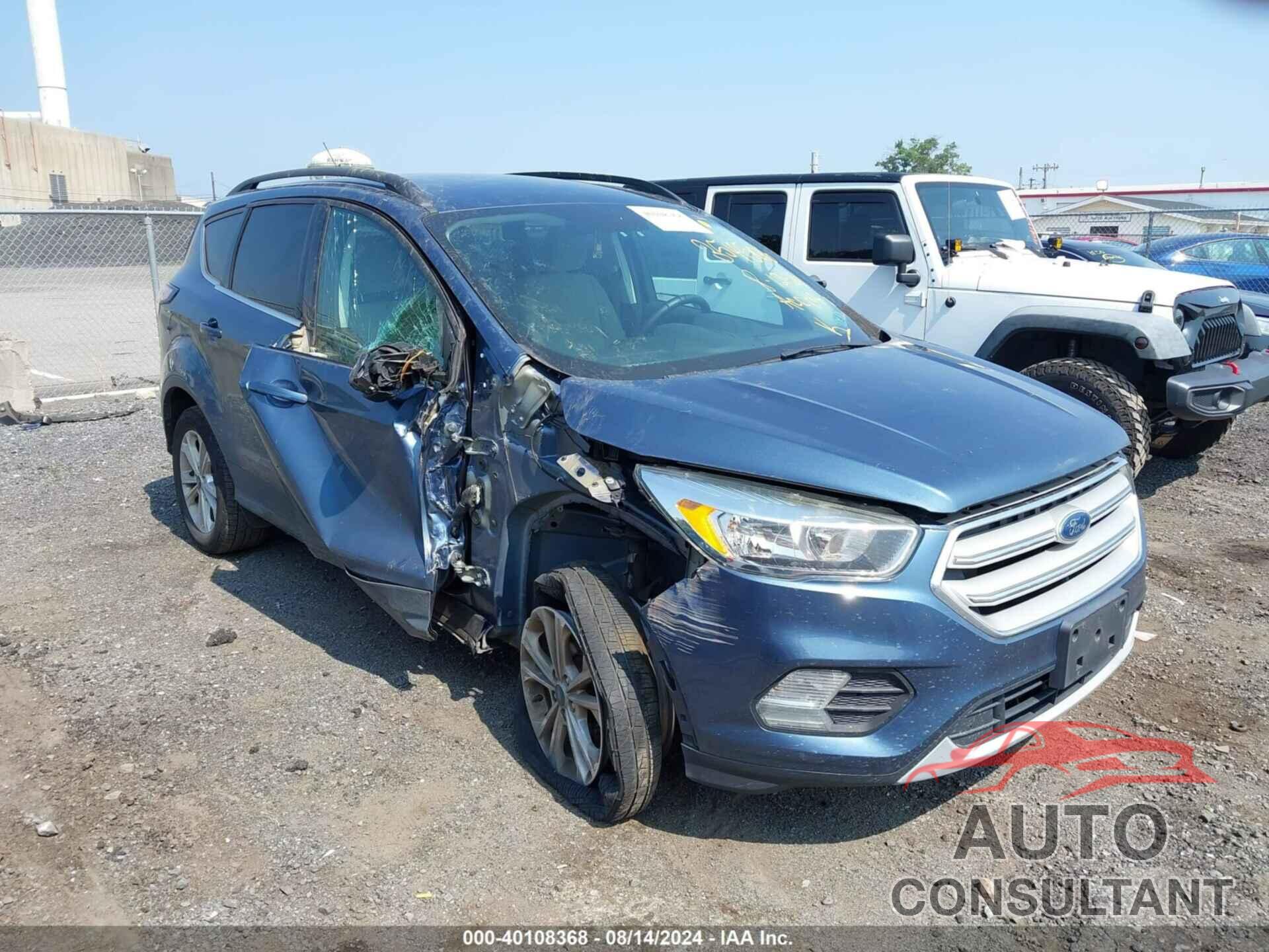 FORD ESCAPE 2018 - 1FMCU0GD2JUB45959