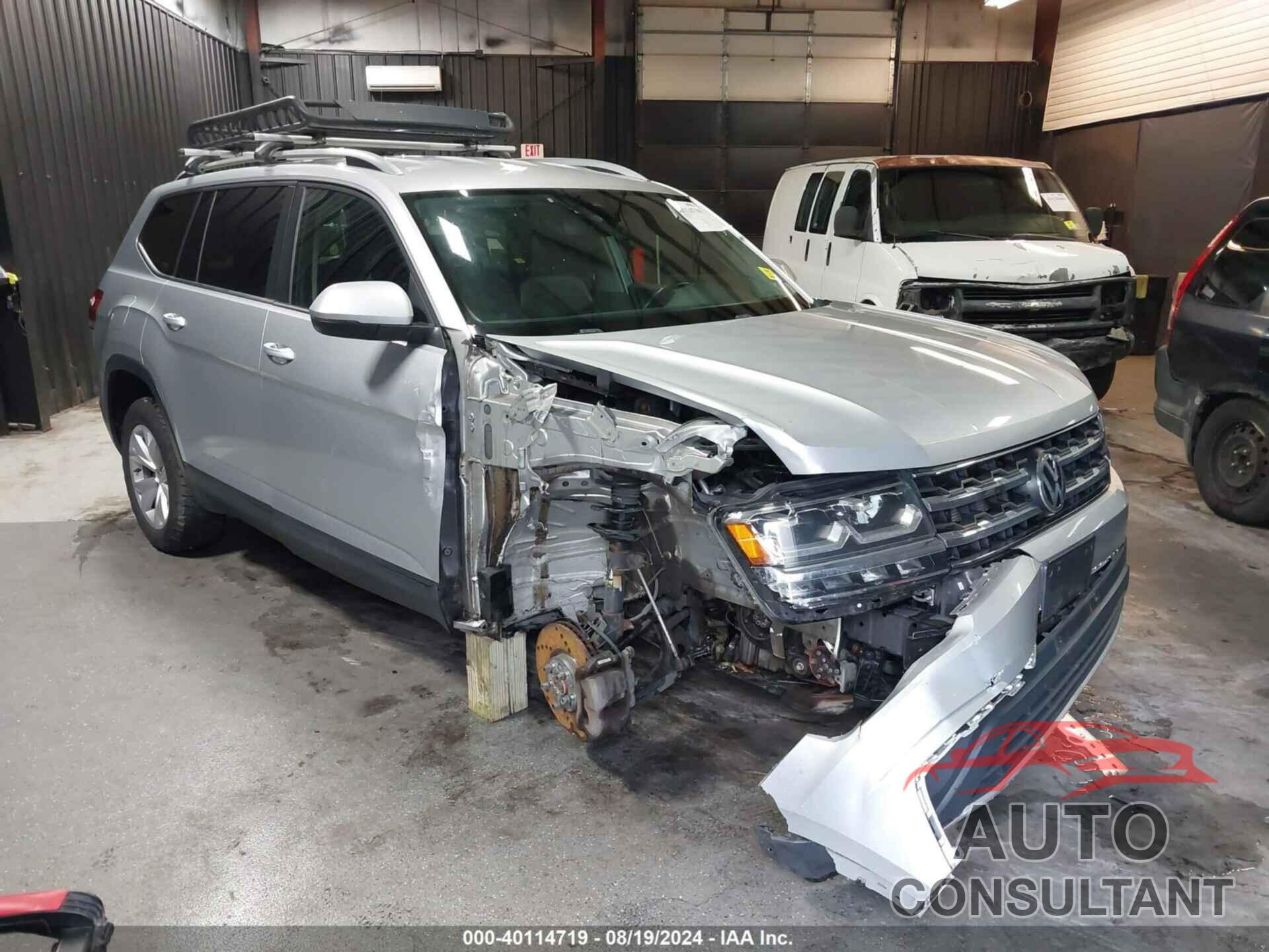 VOLKSWAGEN ATLAS 2018 - 1V2LR2CA2JC512487