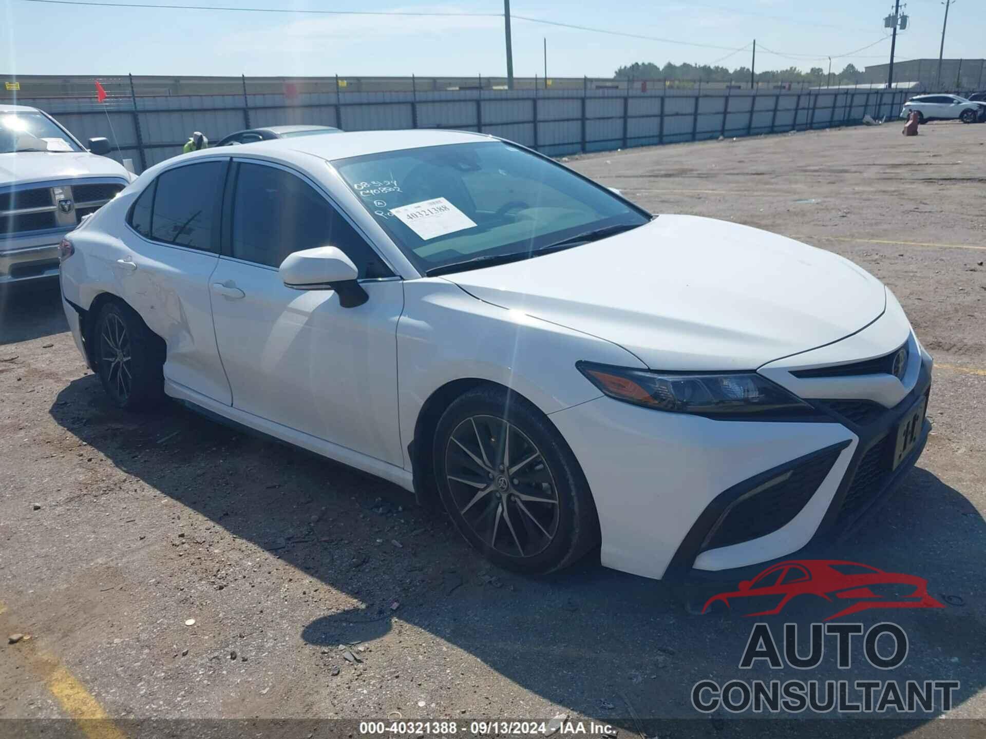 TOYOTA CAMRY 2024 - 4T1G11AK4RU874497