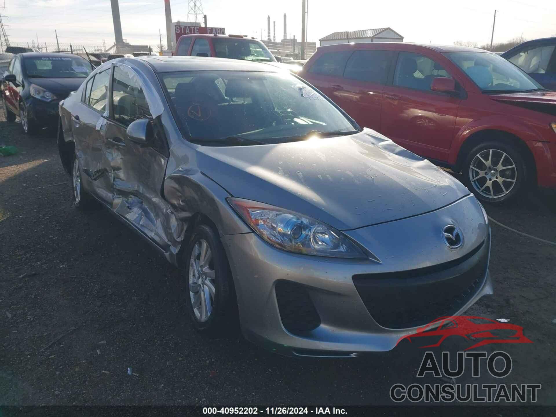 MAZDA MAZDA3 2012 - JM1BL1V71C1681022