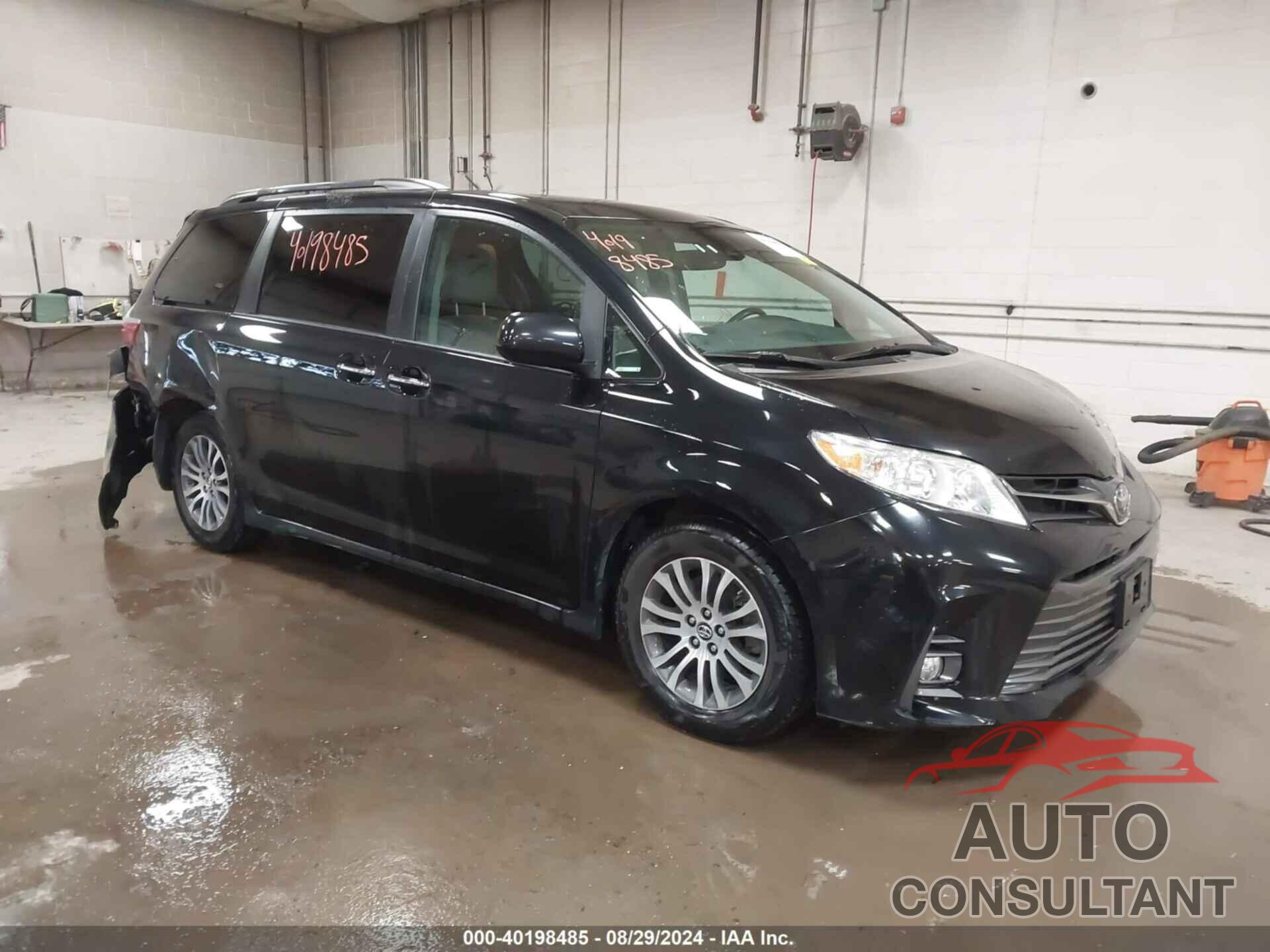 TOYOTA SIENNA 2020 - 5TDYZ3DC4LS030067