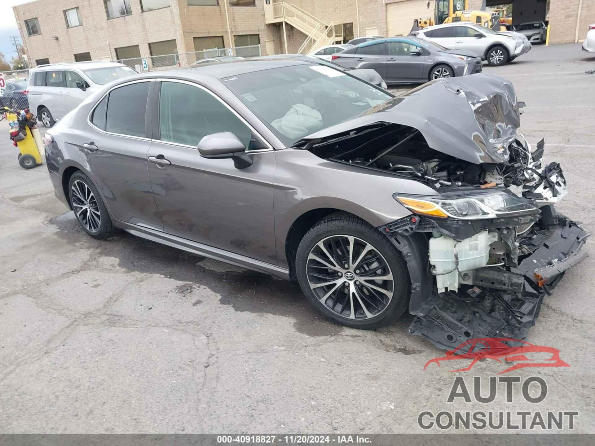 TOYOTA CAMRY 2019 - 4T1B11HK0KU714011