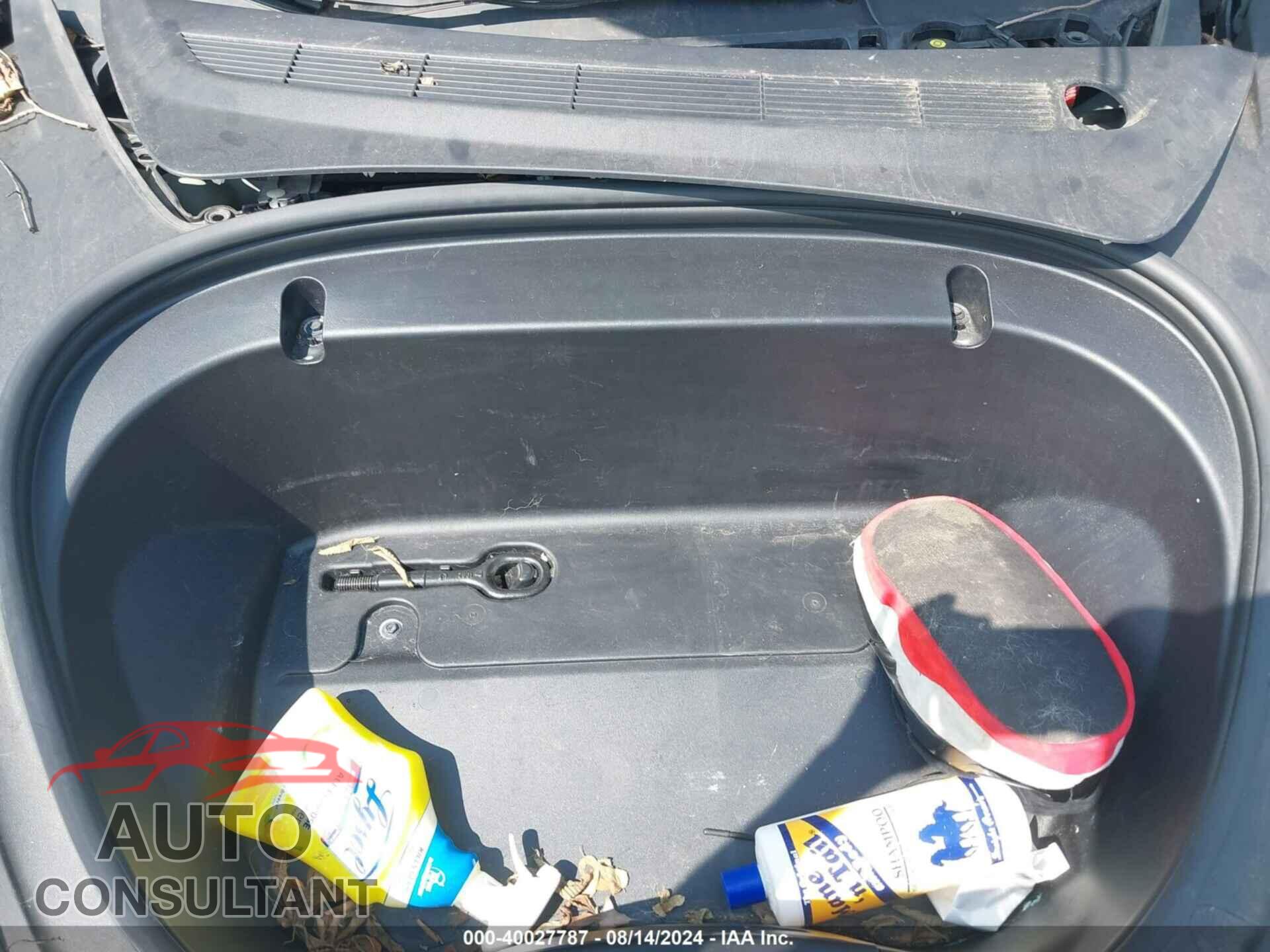 TESLA MODEL 3 2020 - 5YJ3E1EA6LF590636