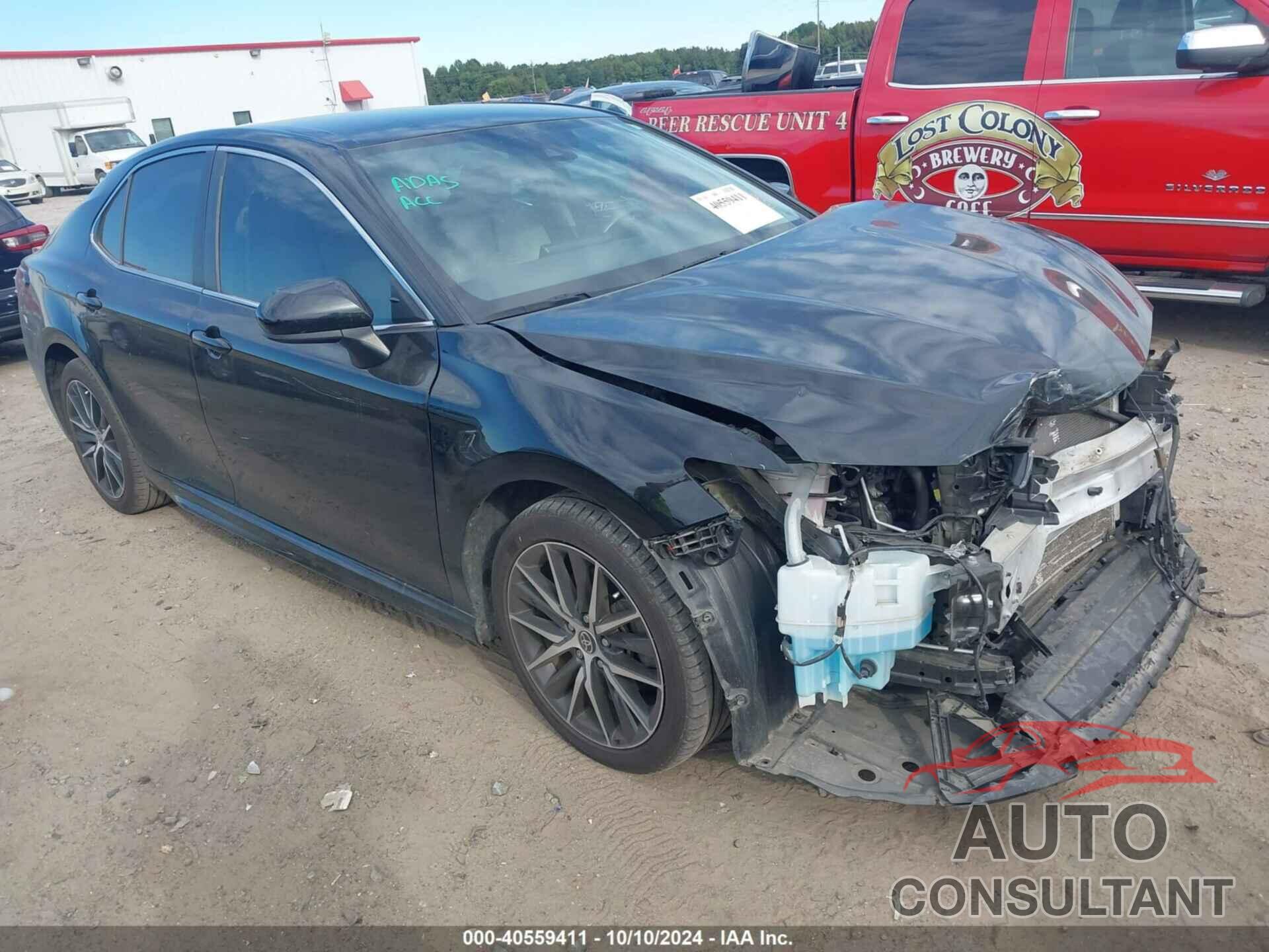 TOYOTA CAMRY 2021 - 4T1G11AK4MU610270