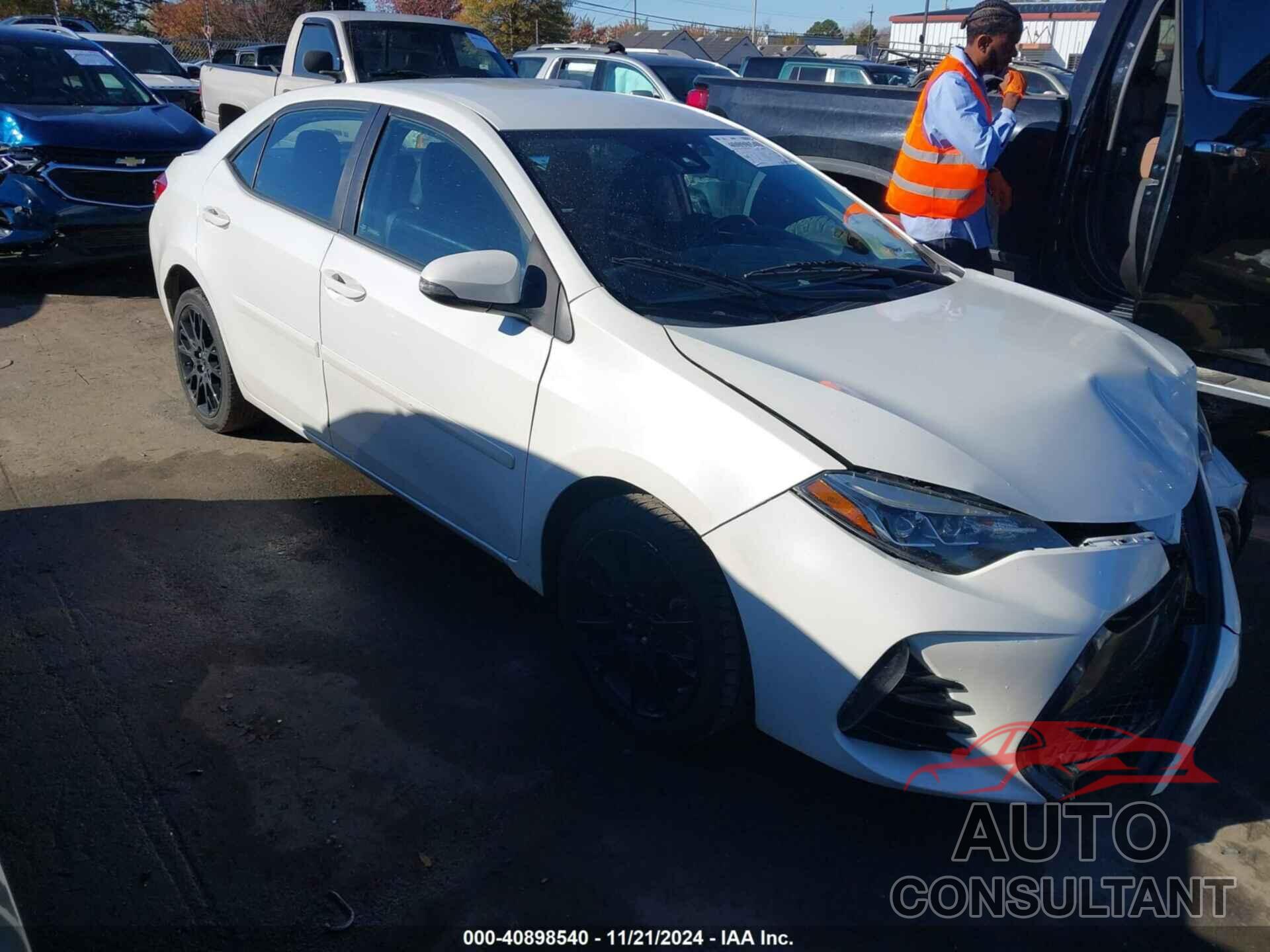TOYOTA COROLLA 2017 - 5YFBURHE0HP595869