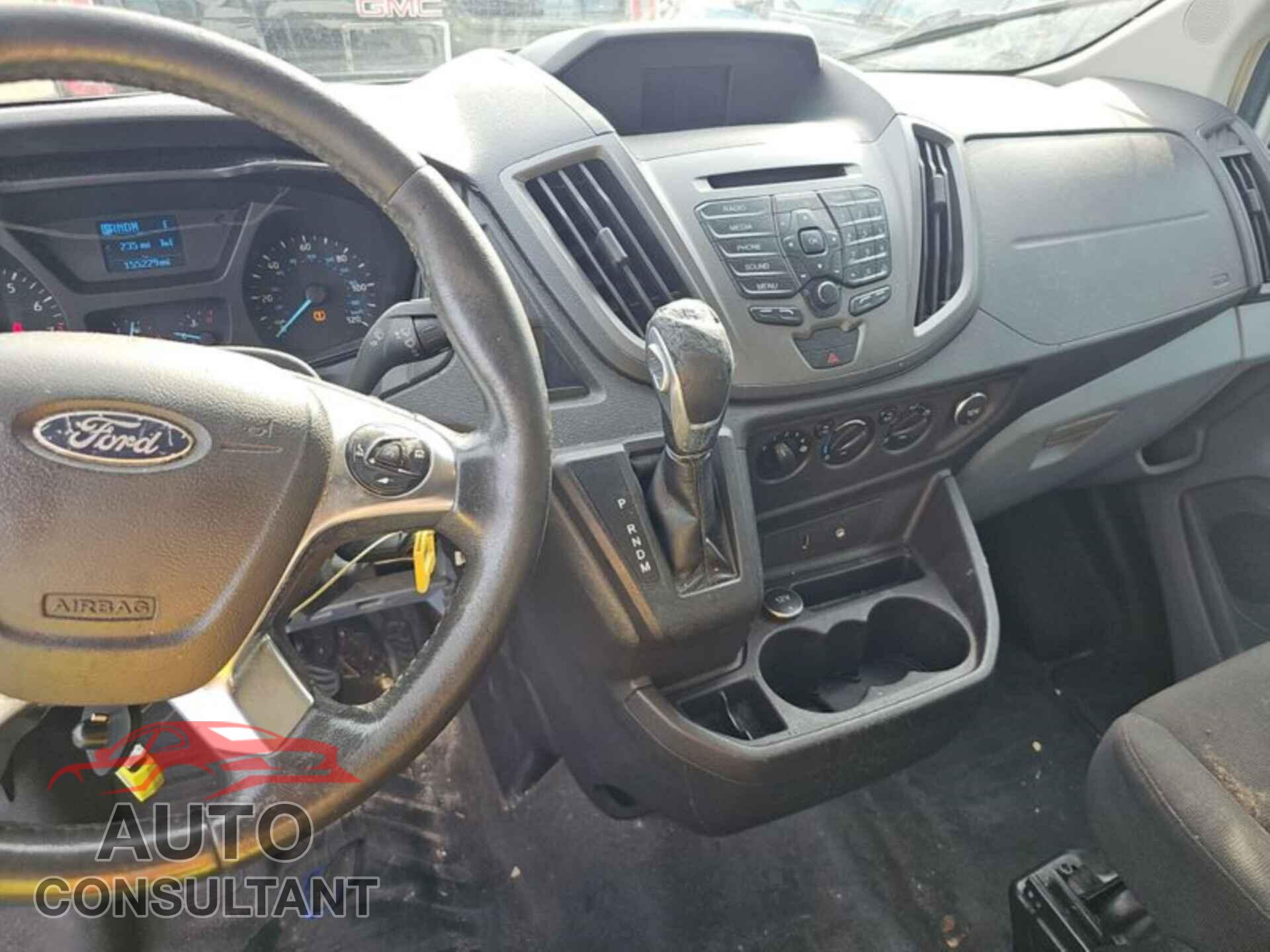 FORD TRANSIT 2016 - 1FTYR2XM5GKA64675