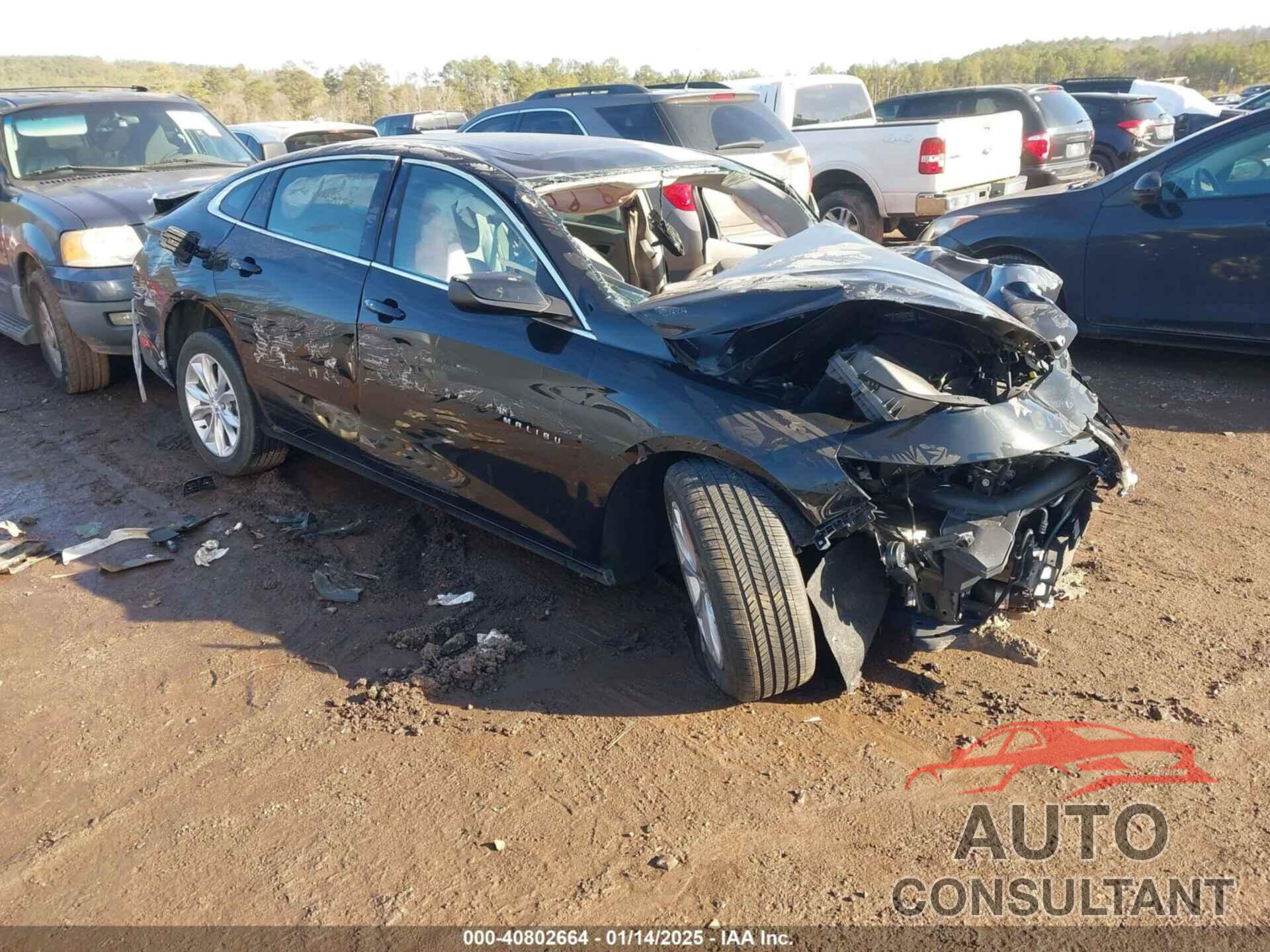CHEVROLET MALIBU 2022 - 1G1ZD5ST4NF121434