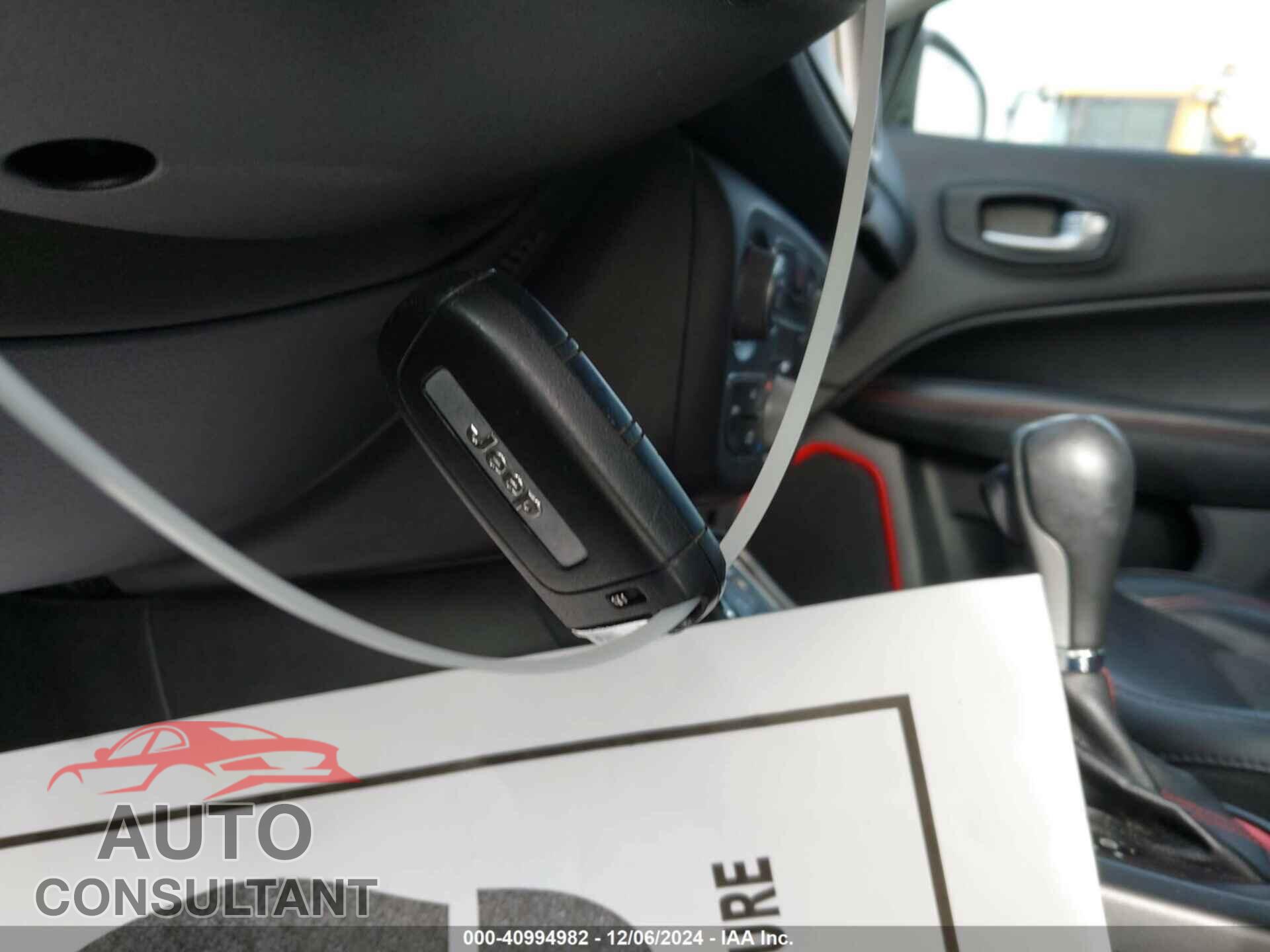 JEEP COMPASS 2019 - 3C4NJDDB1KT617841