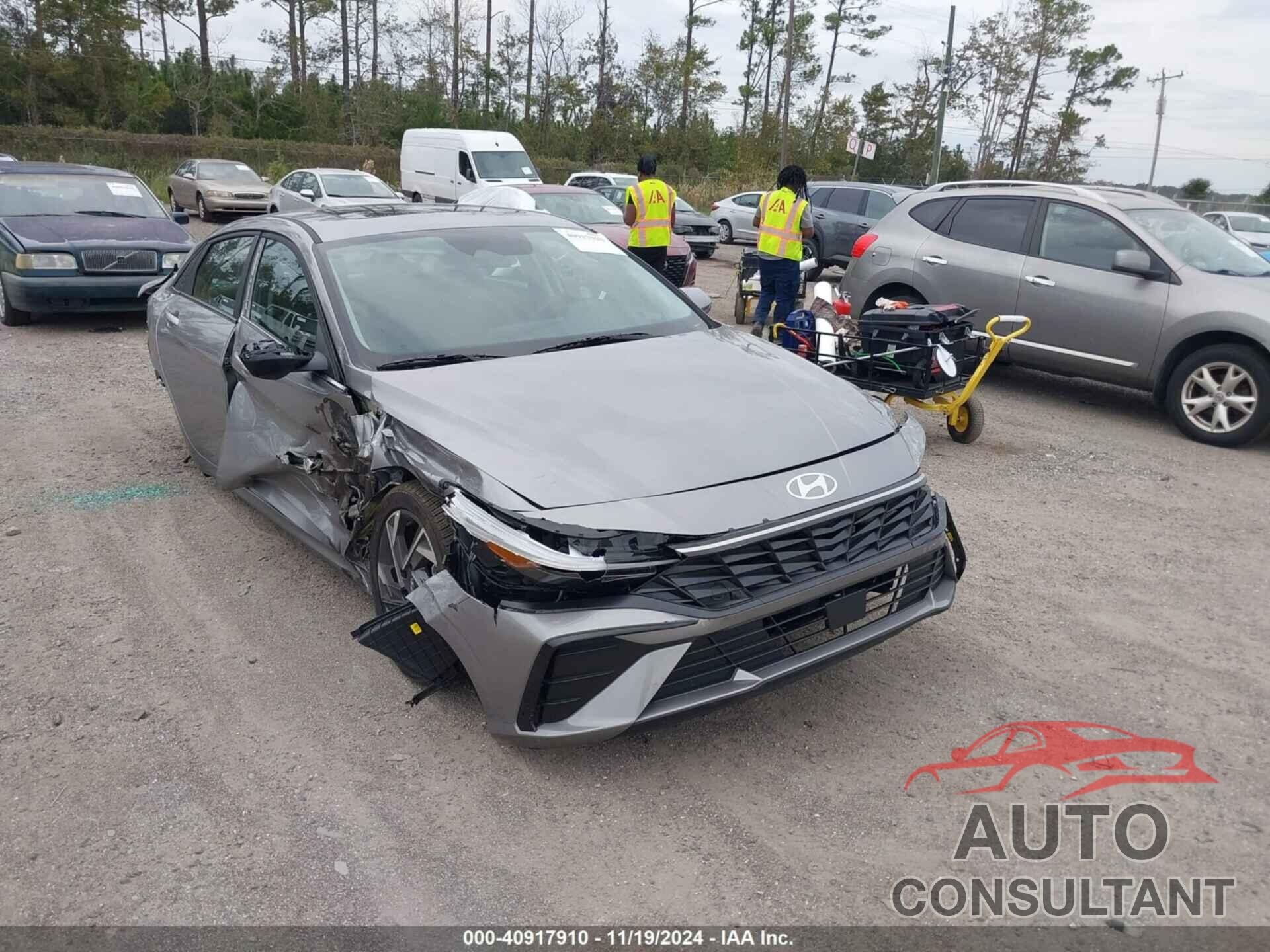 HYUNDAI ELANTRA 2025 - KMHLP4DG3SU885292