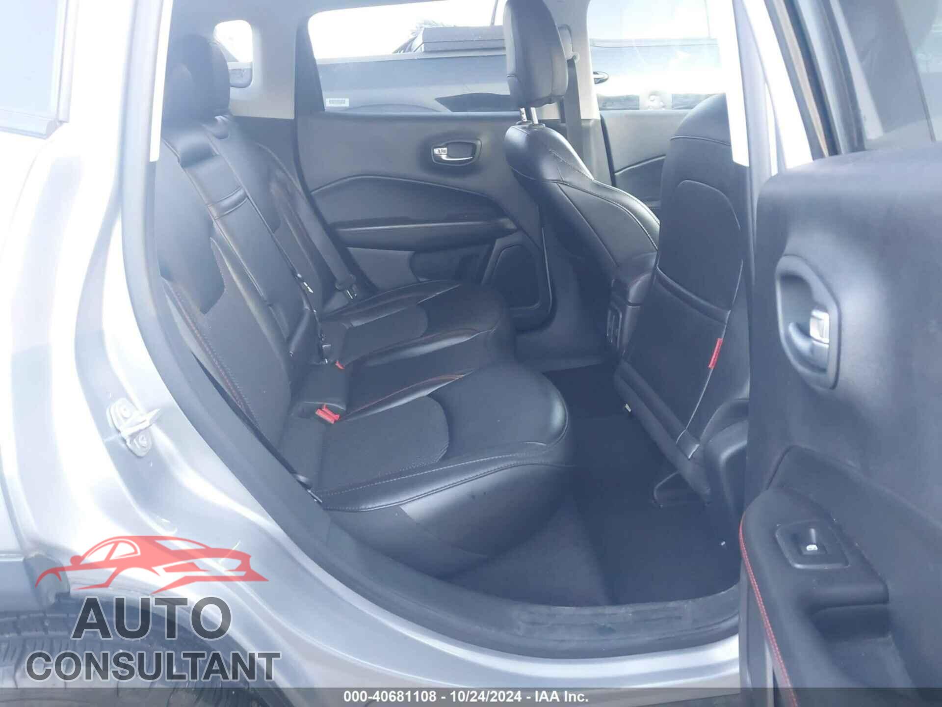 JEEP COMPASS 2019 - 3C4NJDDB3KT671206