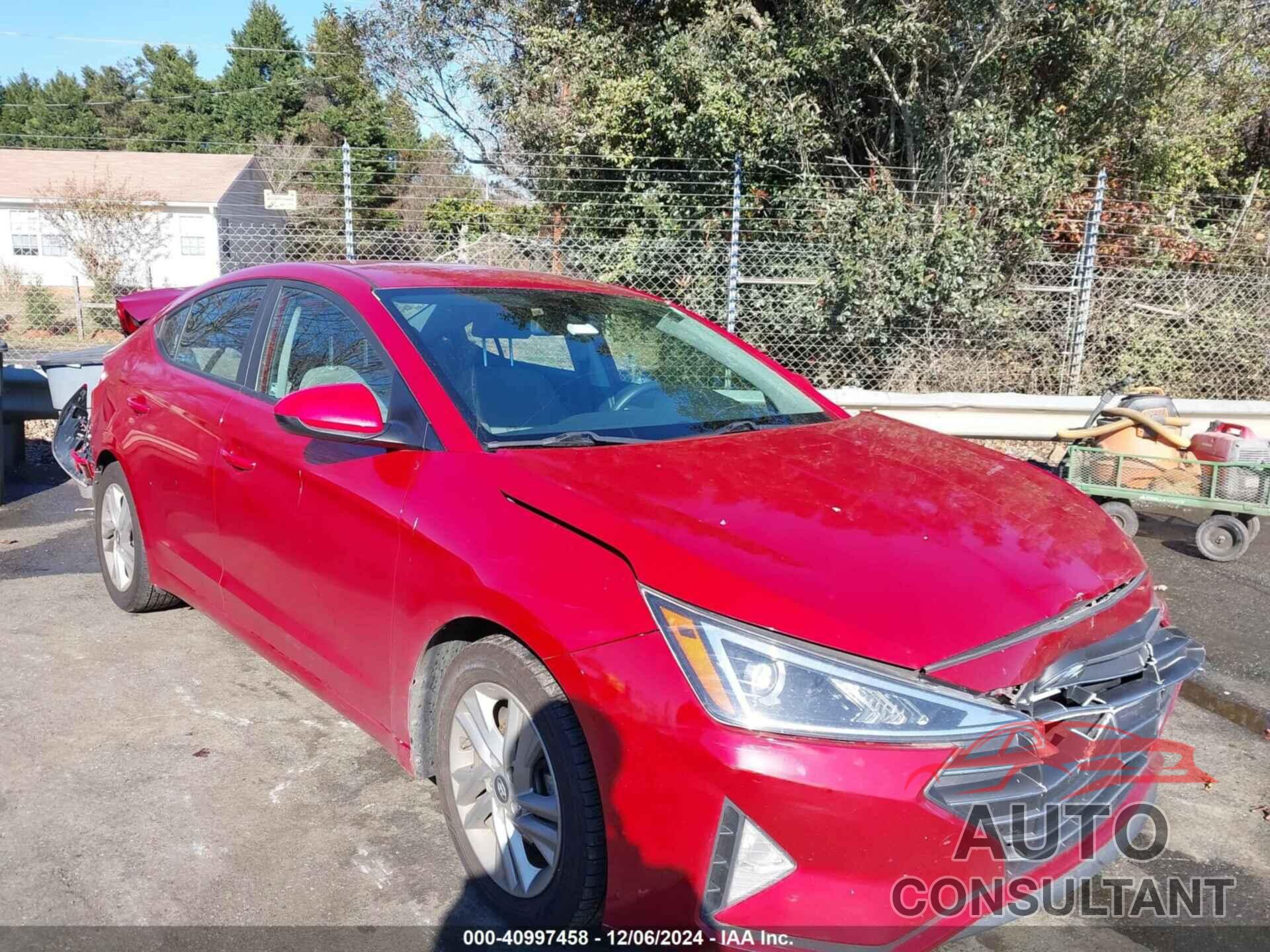 HYUNDAI ELANTRA 2020 - KMHD84LF3LU020902