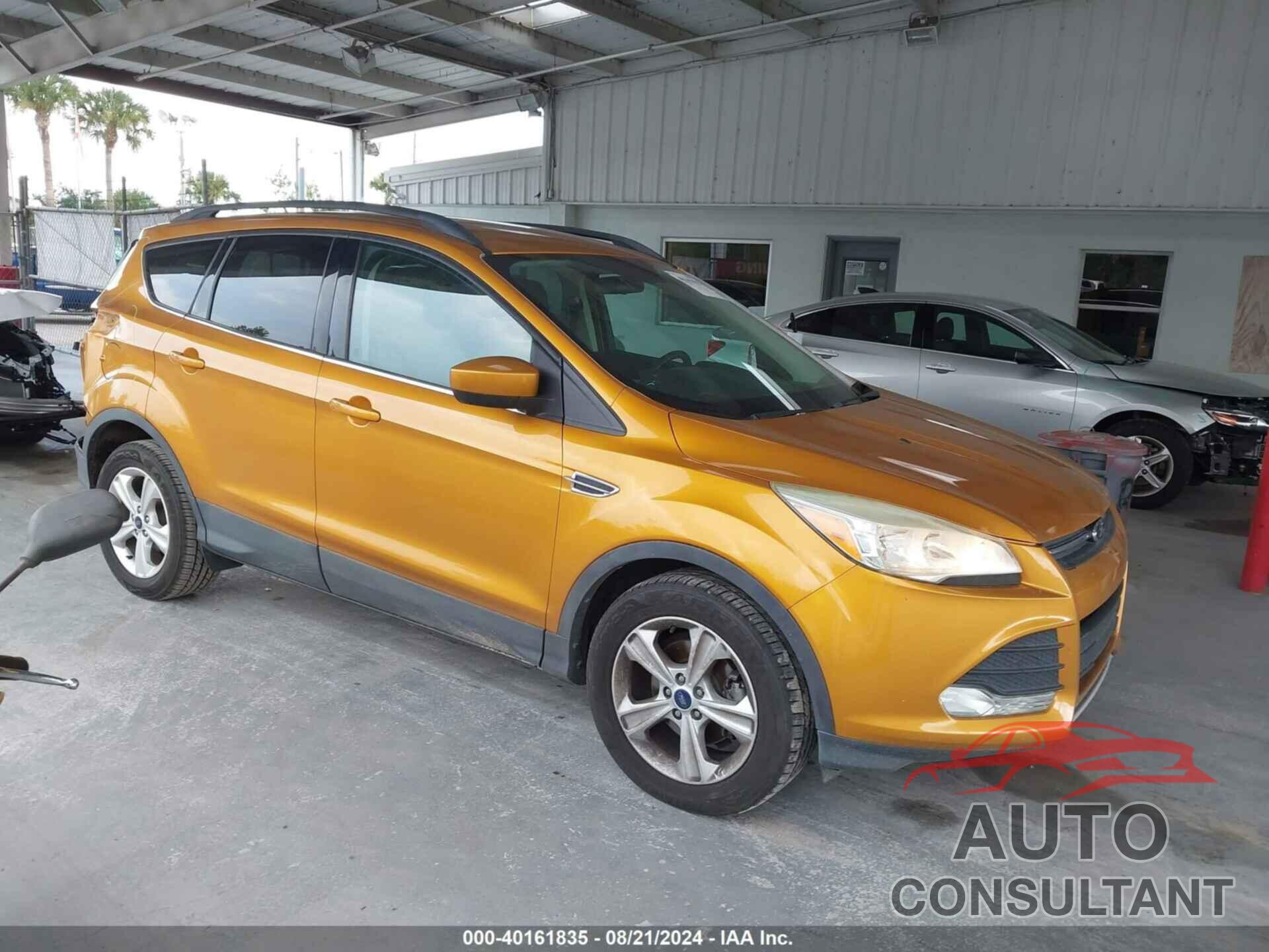 FORD ESCAPE 2016 - 1FMCU0GX3GUB48646