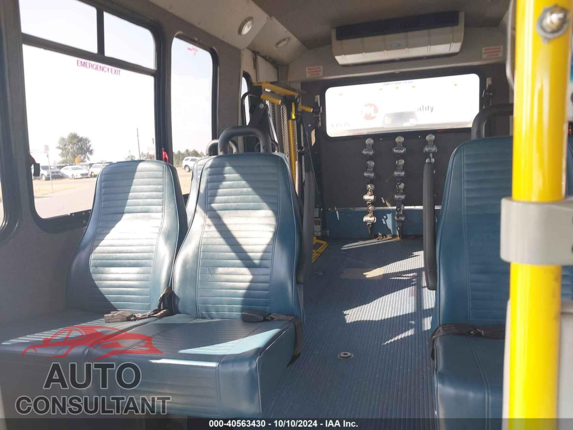 FORD E-450 CUTAWAY 2017 - 1FDFE4FSXHDC36778