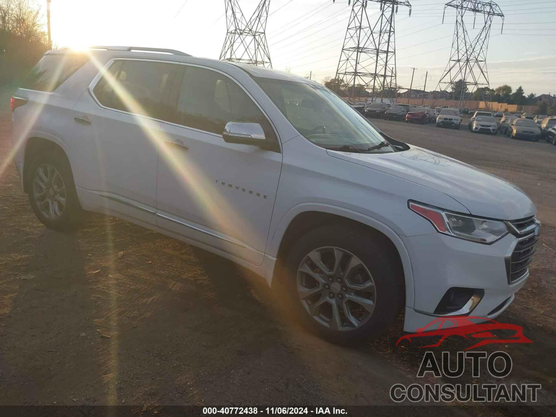 CHEVROLET TRAVERSE 2019 - 1GNEVKKW8KJ107760