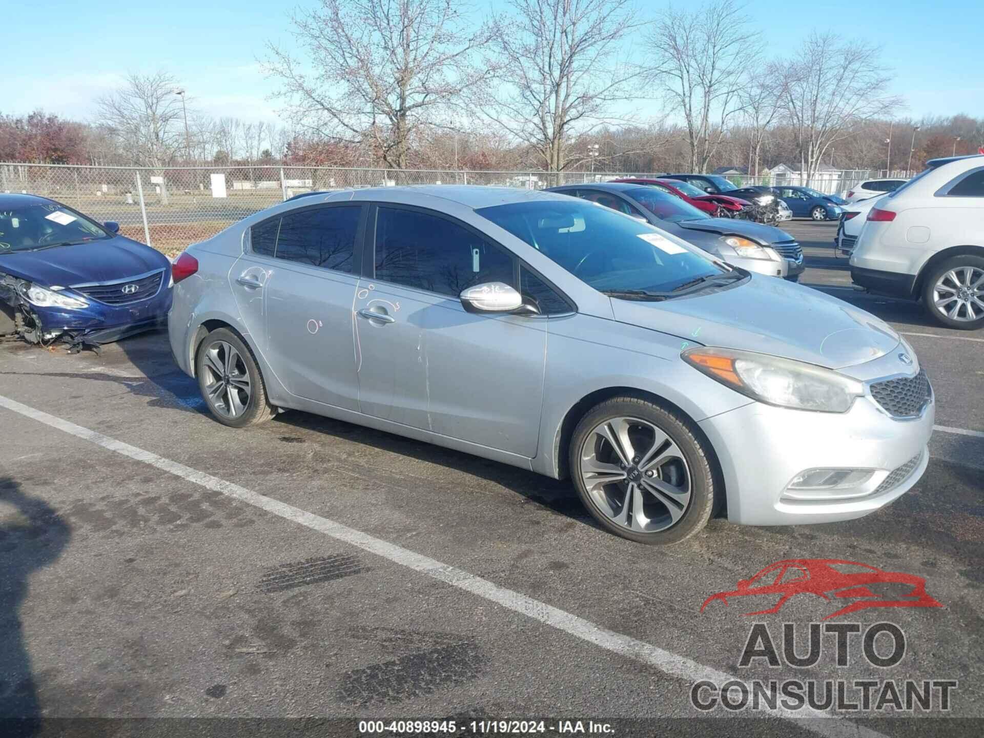 KIA FORTE 2016 - KNAFX4A80G5545241