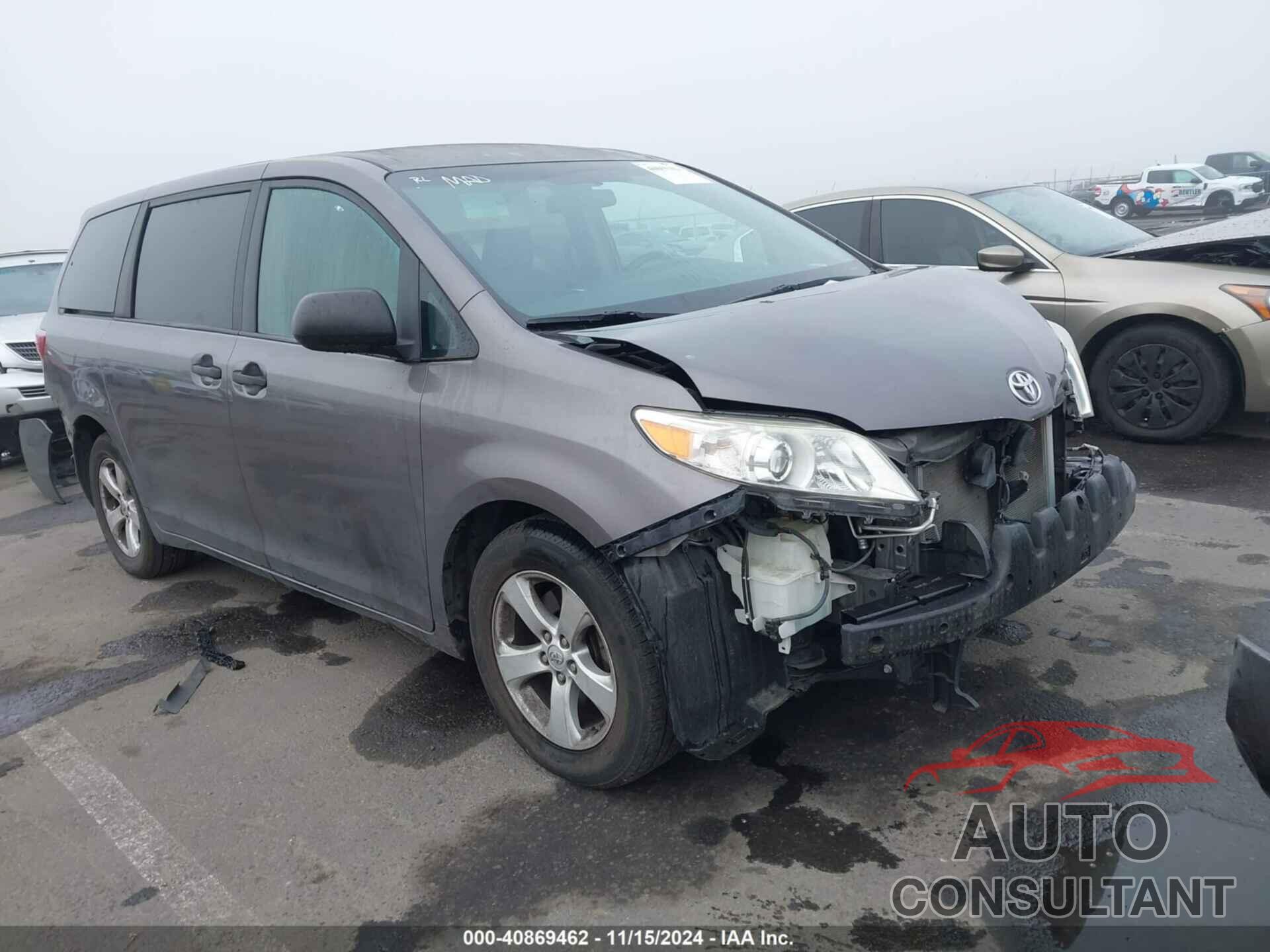 TOYOTA SIENNA 2015 - 5TDZK3DC1FS666068