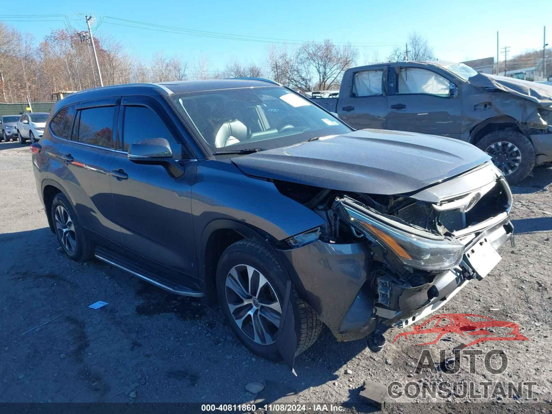 TOYOTA HIGHLANDER 2022 - 5TDGZRBHXNS235778