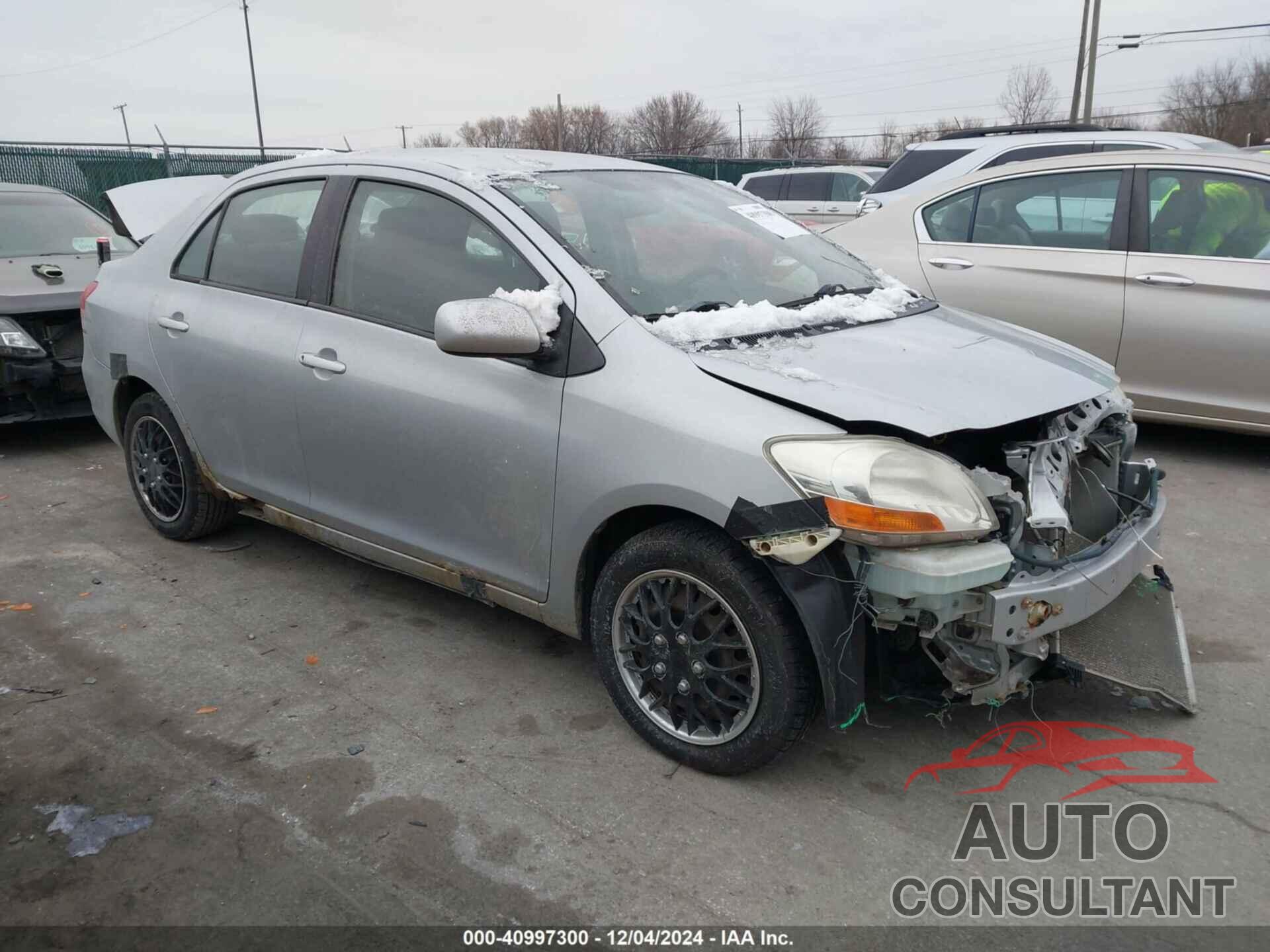 TOYOTA YARIS 2010 - JTDBT4K36A1367897