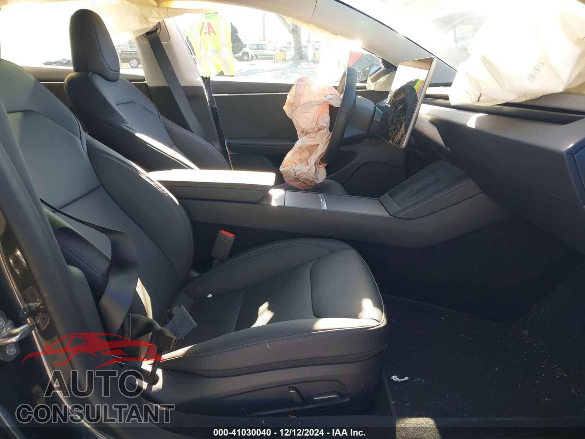 TESLA MODEL 3 2024 - 5YJ3E1EB0RF845184