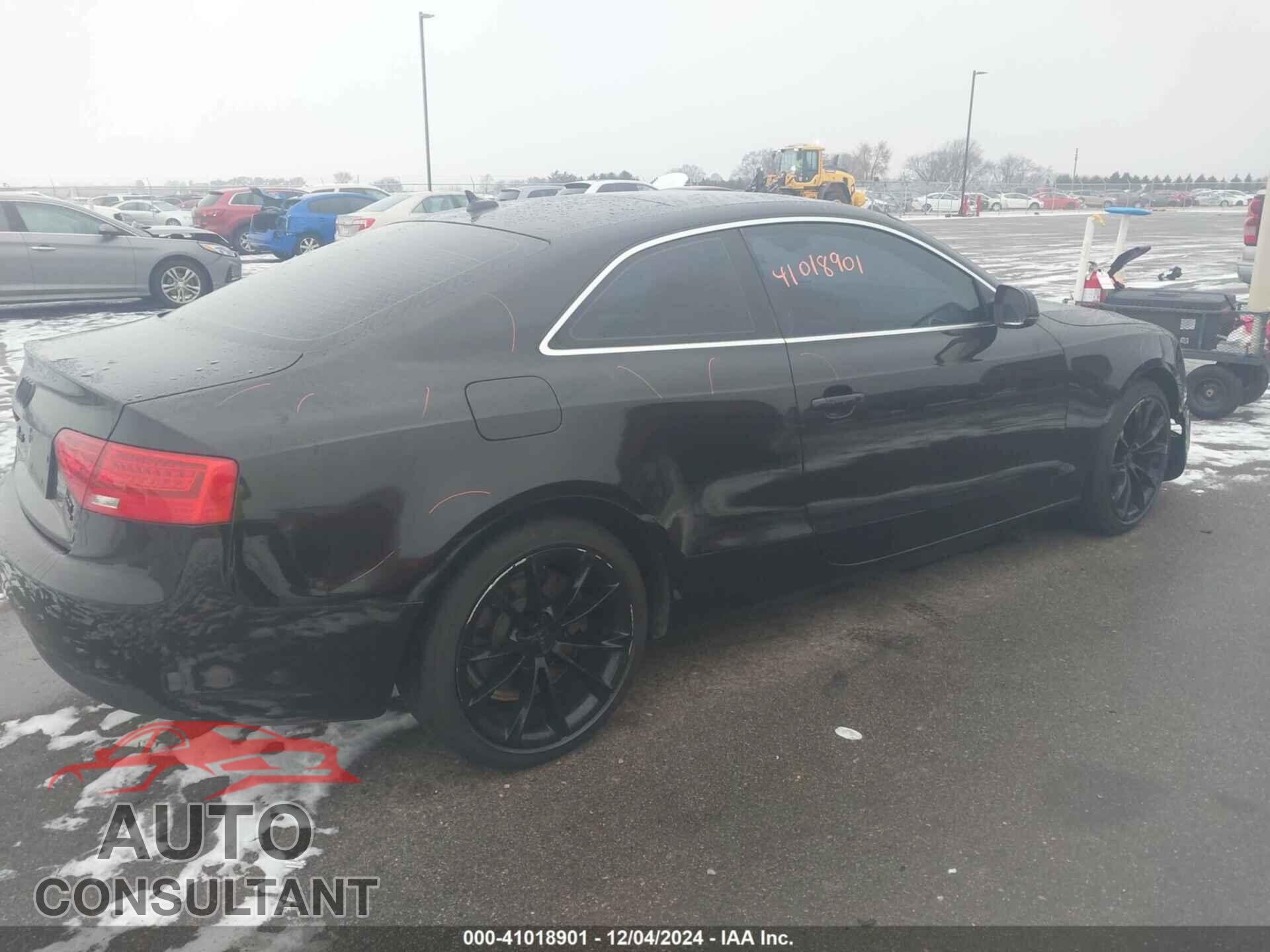 AUDI A5 2013 - WAULFAFR4DA020174