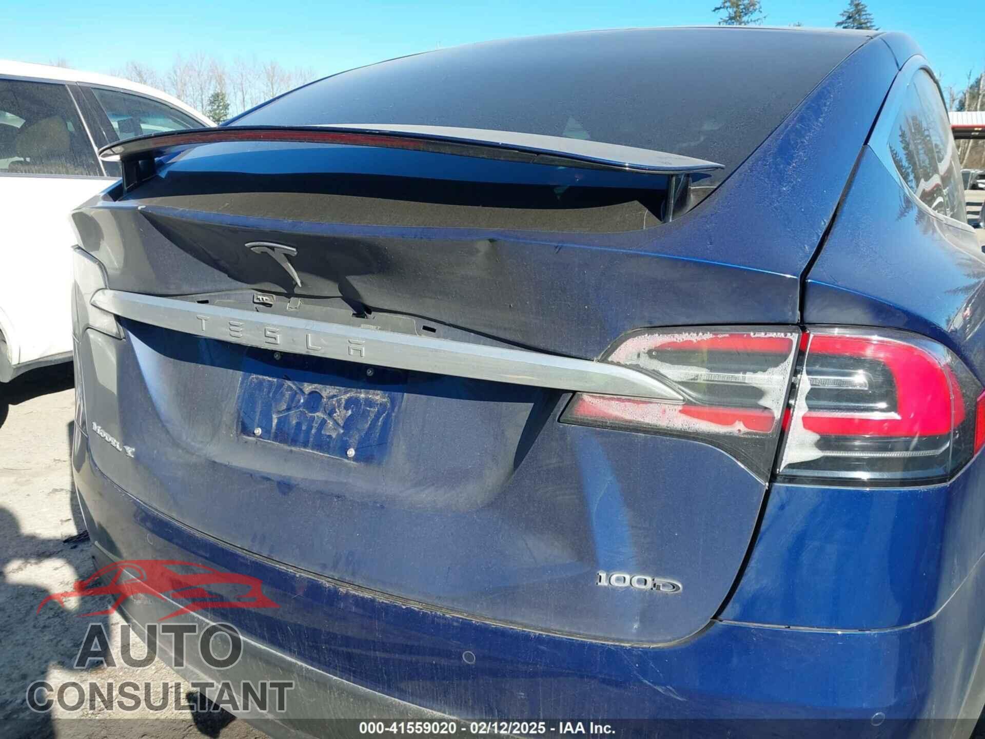 TESLA MODEL X 2017 - 5YJXCBE21HF076514