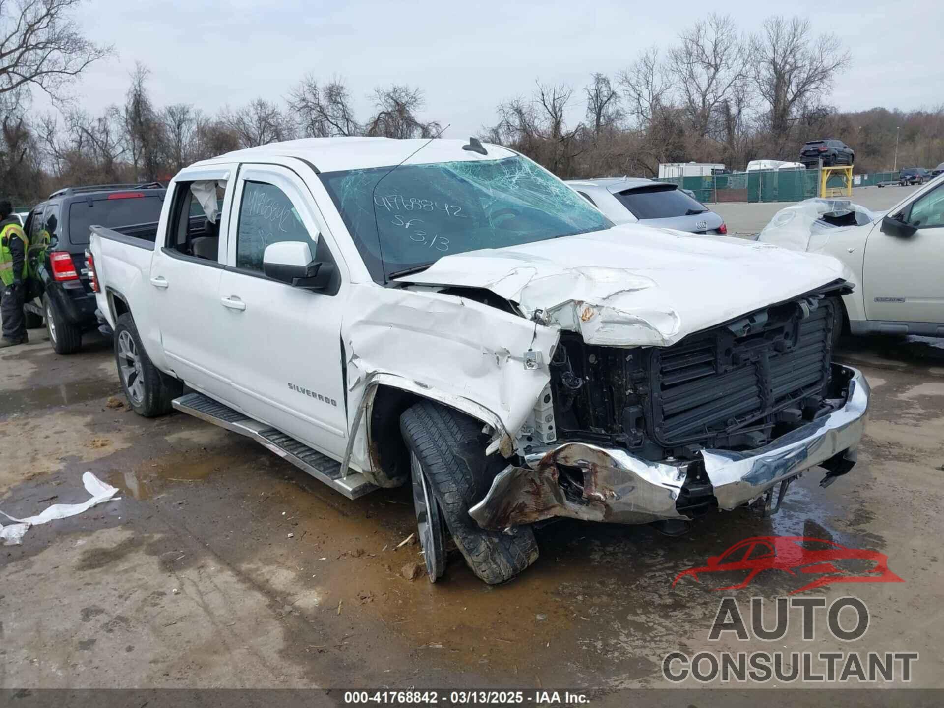 CHEVROLET SILVERADO 1500 2018 - 3GCPCREC6JG391259