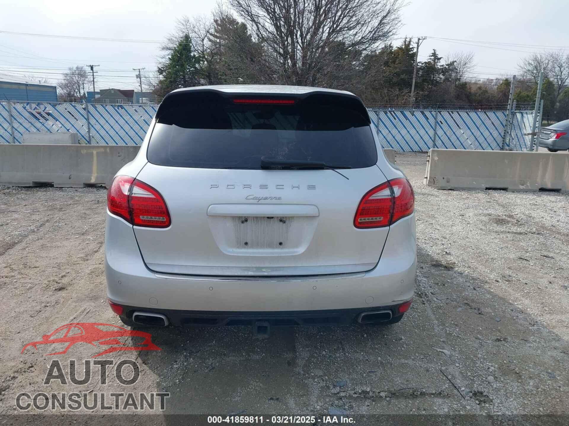 PORSCHE CAYENNE 2012 - WP1AA2A20CLA08498