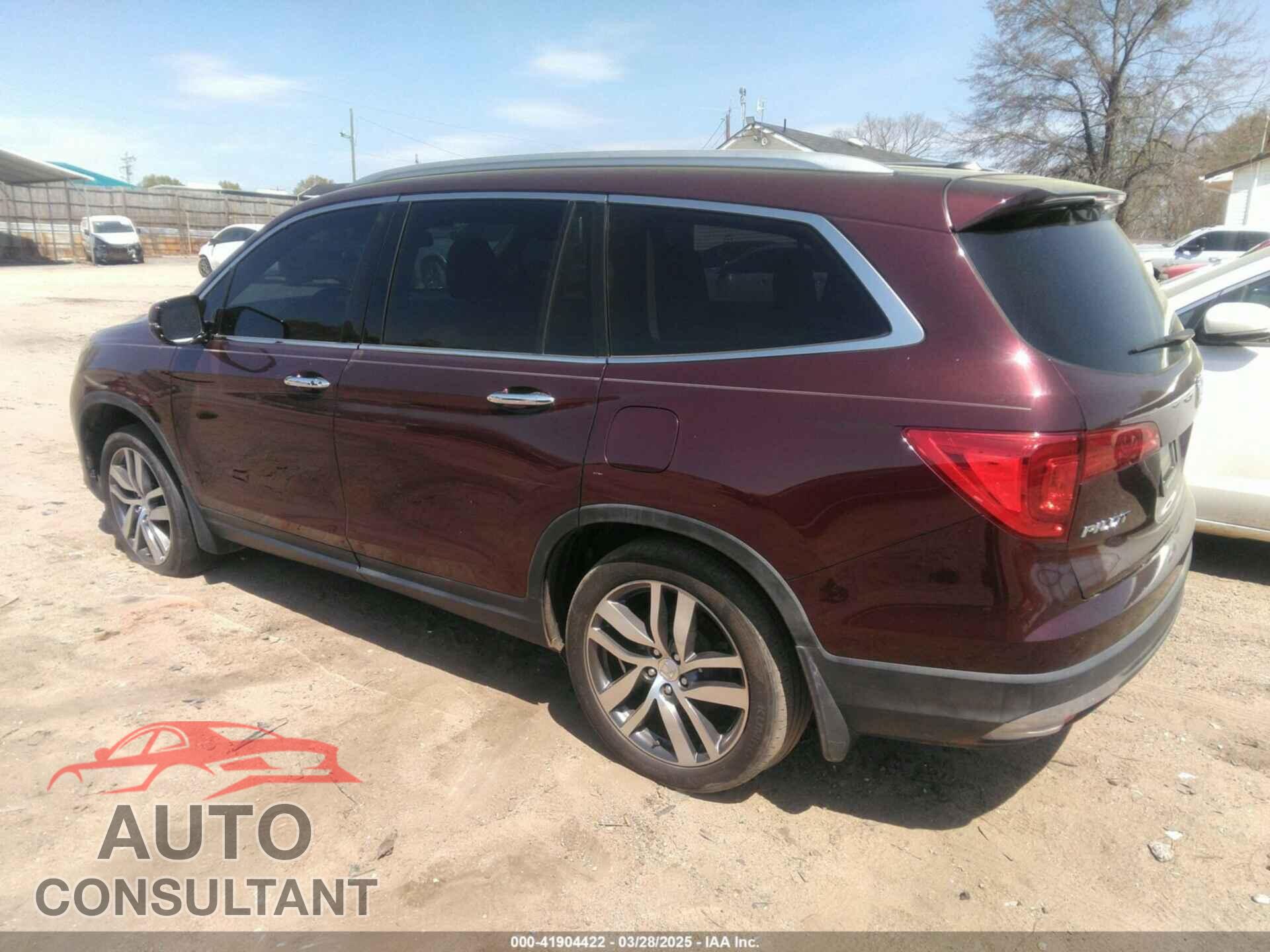 HONDA PILOT 2017 - 5FNYF5H98HB006384