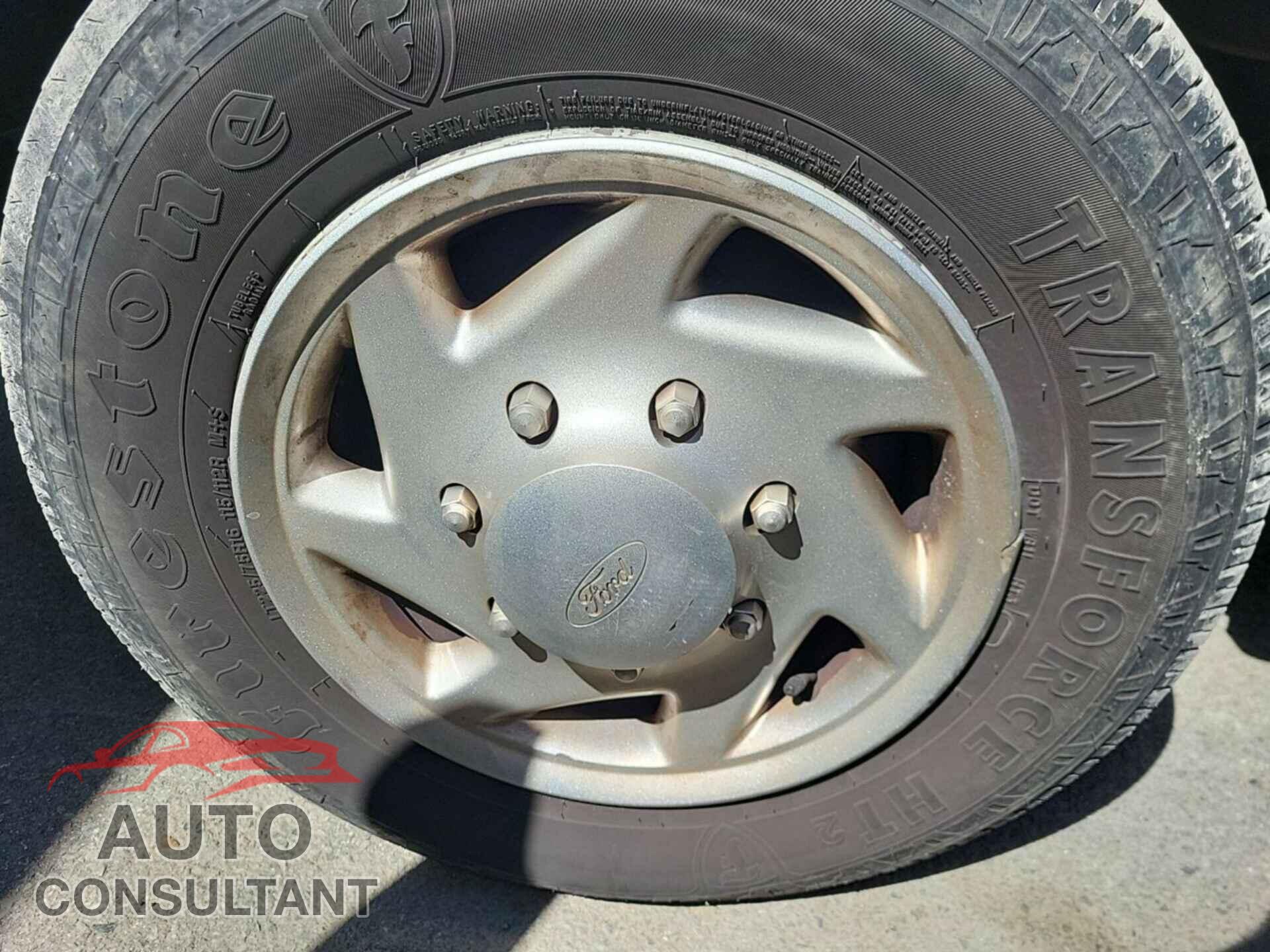 FORD E-150 2013 - 1FTNE1EWXDDA58836