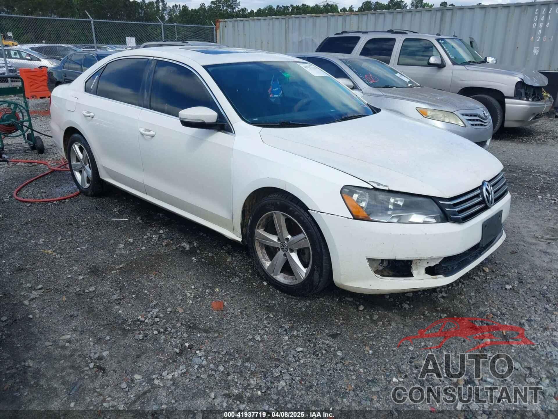 VOLKSWAGEN PASSAT 2013 - 1VWBP7A36DC084901