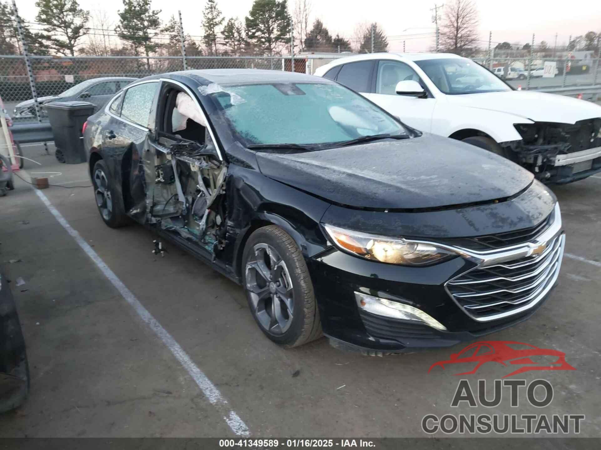 CHEVROLET MALIBU 2024 - 1G1ZD5ST2RF178642