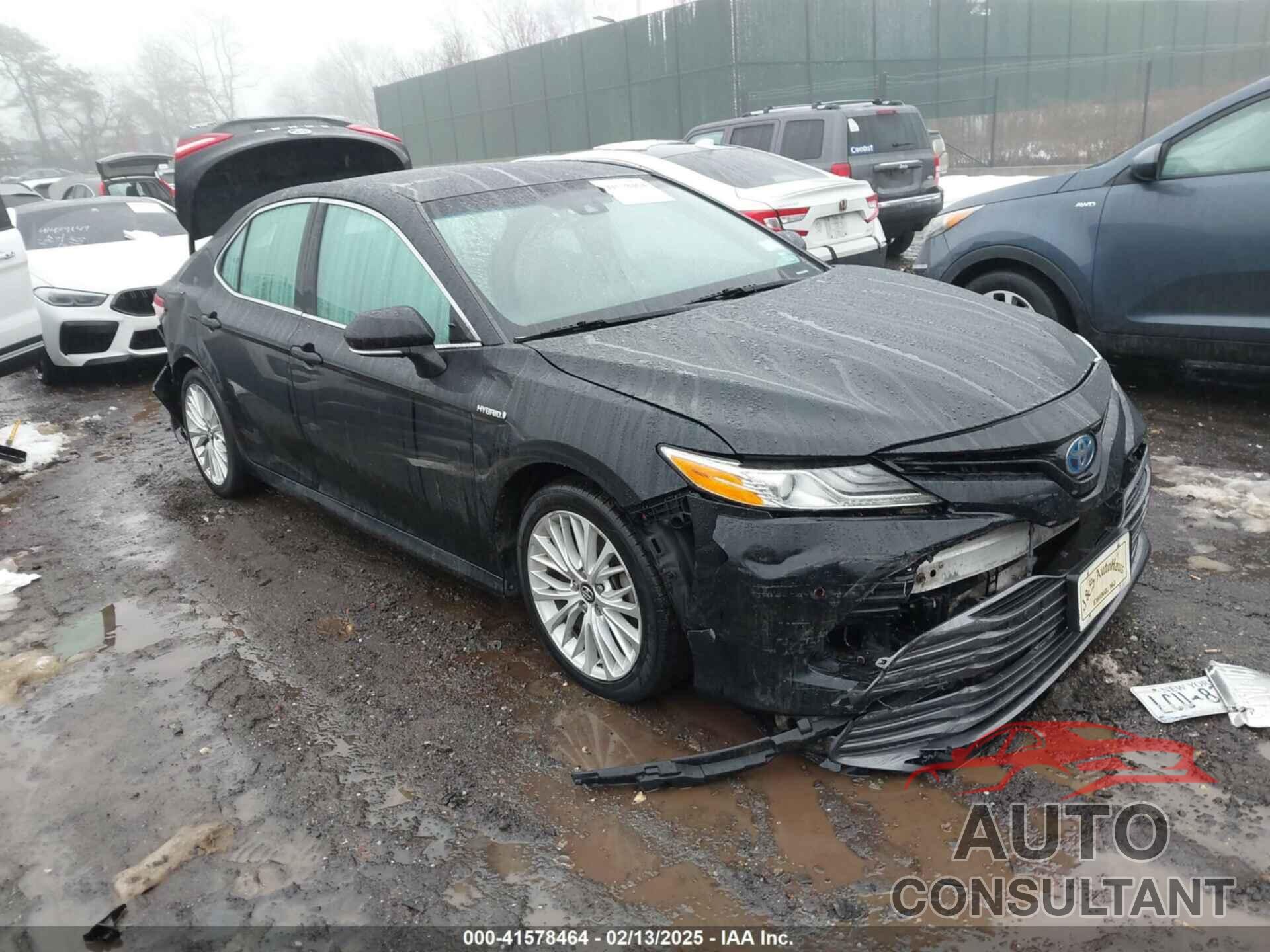 TOYOTA CAMRY HYBRID 2018 - 4T1B21HK1JU002120