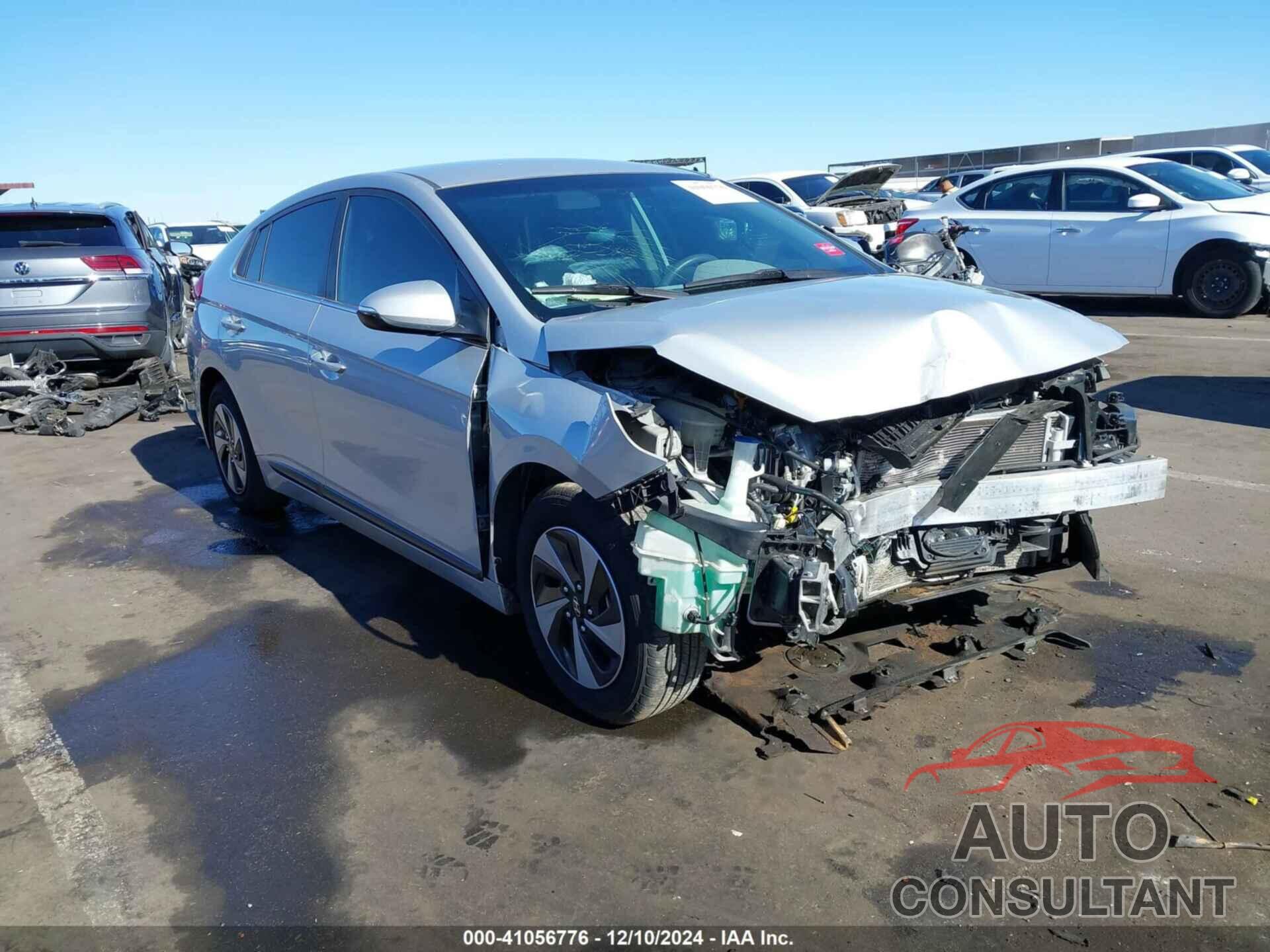 HYUNDAI IONIQ HYBRID 2017 - KMHC75LC7HU057842
