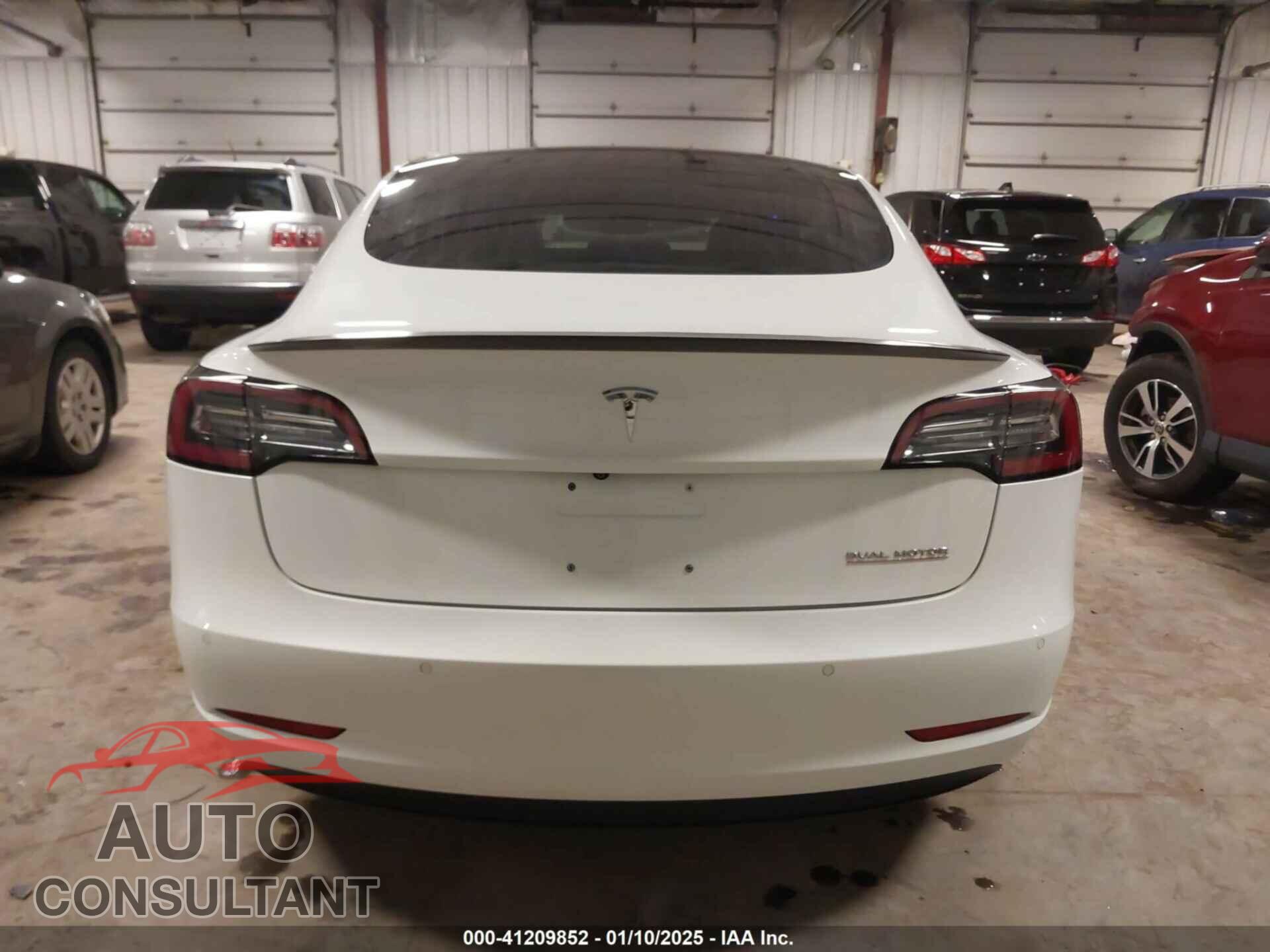 TESLA MODEL 3 2018 - 5YJ3E1EB5JF084446