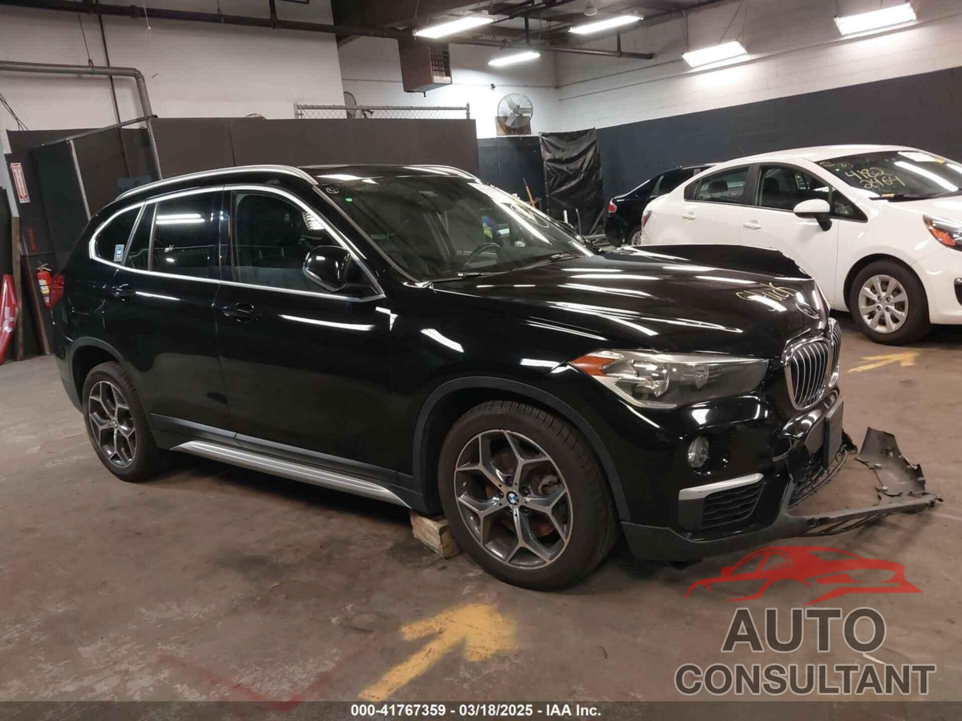 BMW X1 2018 - WBXHT3C30J5L32576