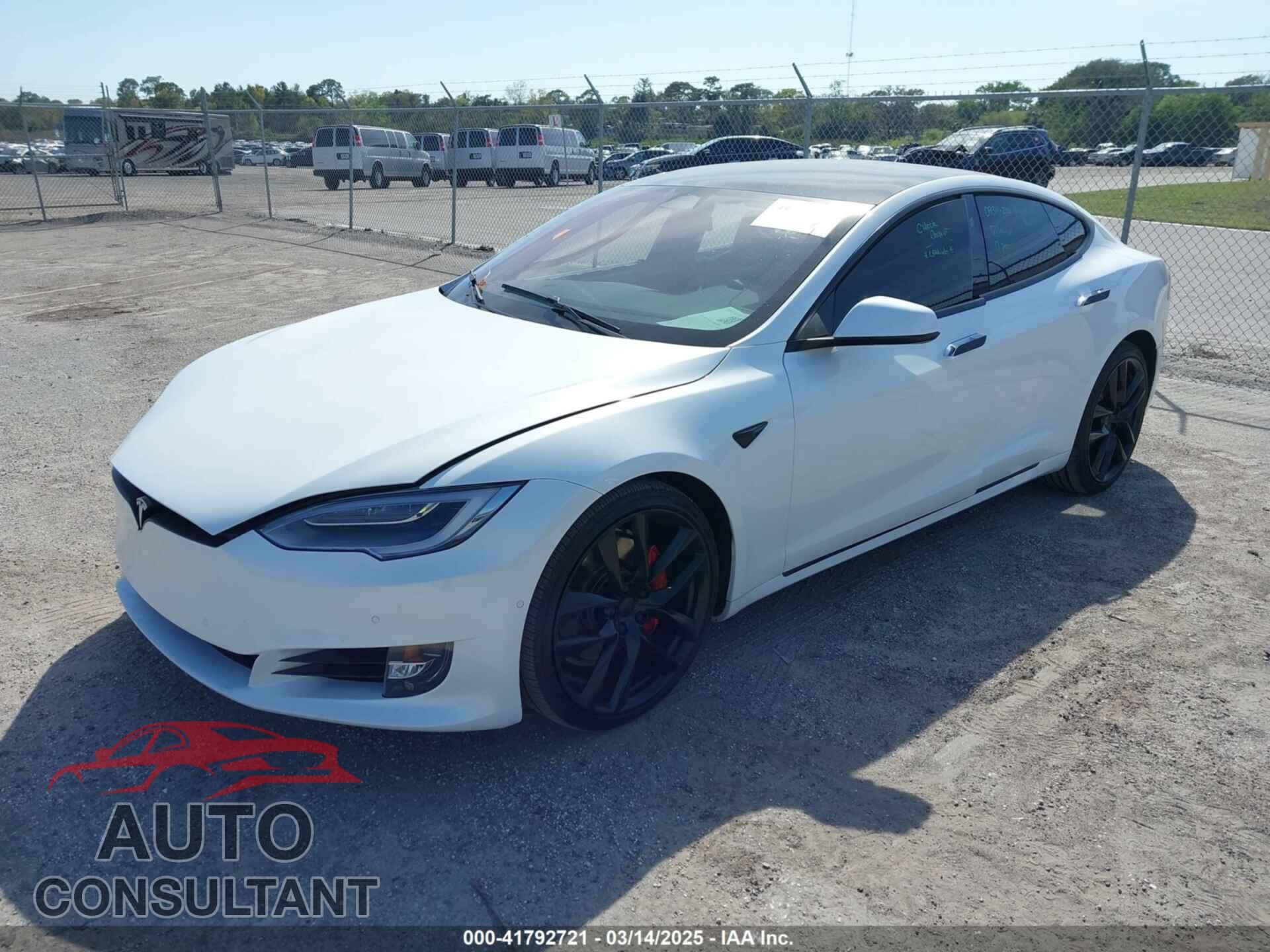 TESLA MODEL S 2018 - 5YJSA1E45JF274756