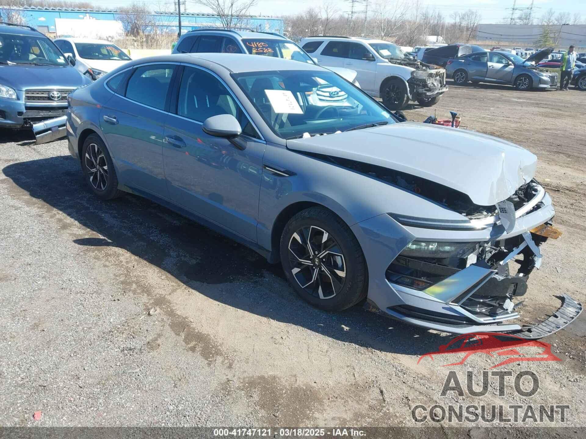 HYUNDAI SONATA 2024 - KMHL64JA0RA405238