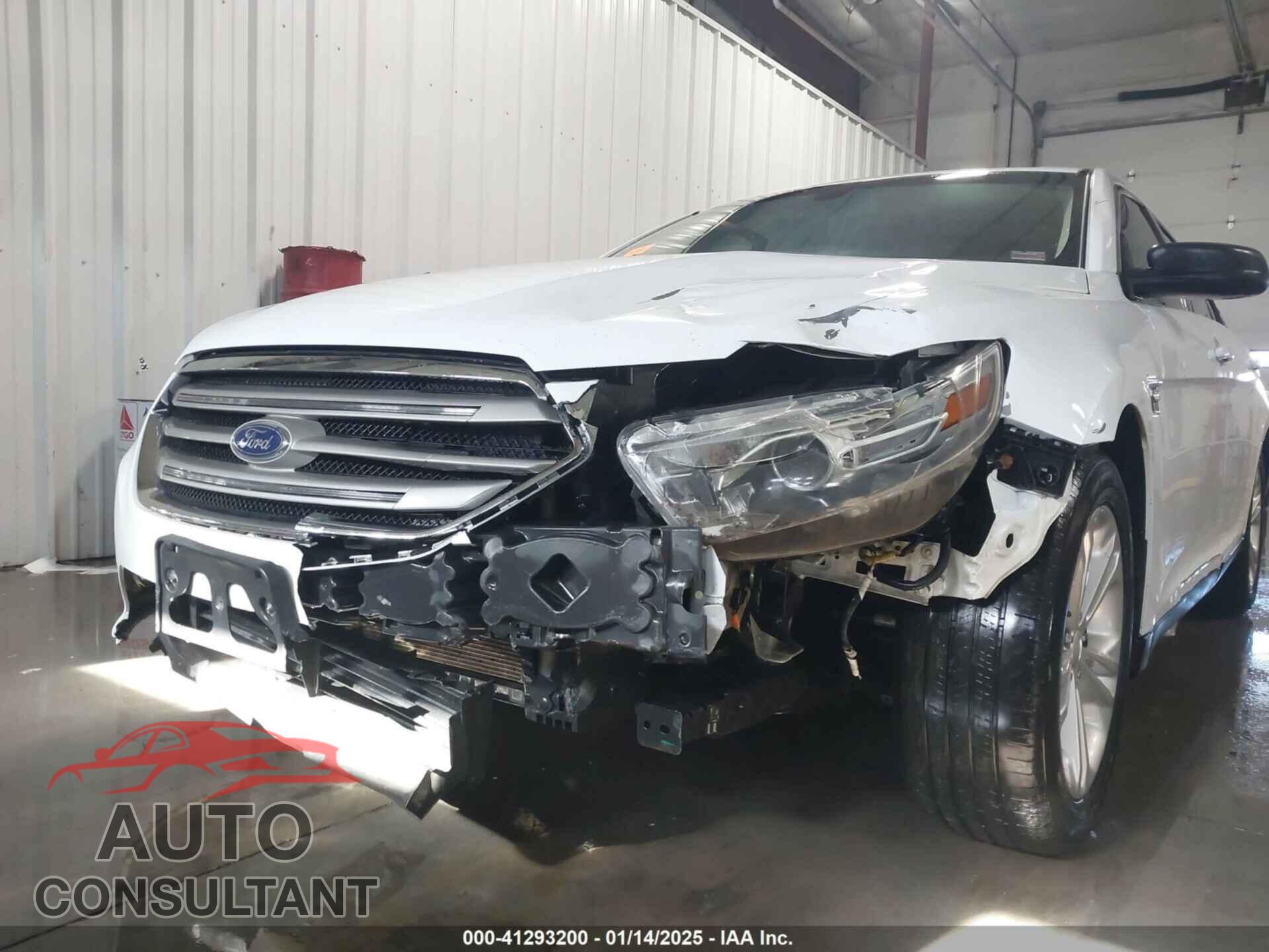 FORD TAURUS 2014 - 1FAHP2E84EG150982