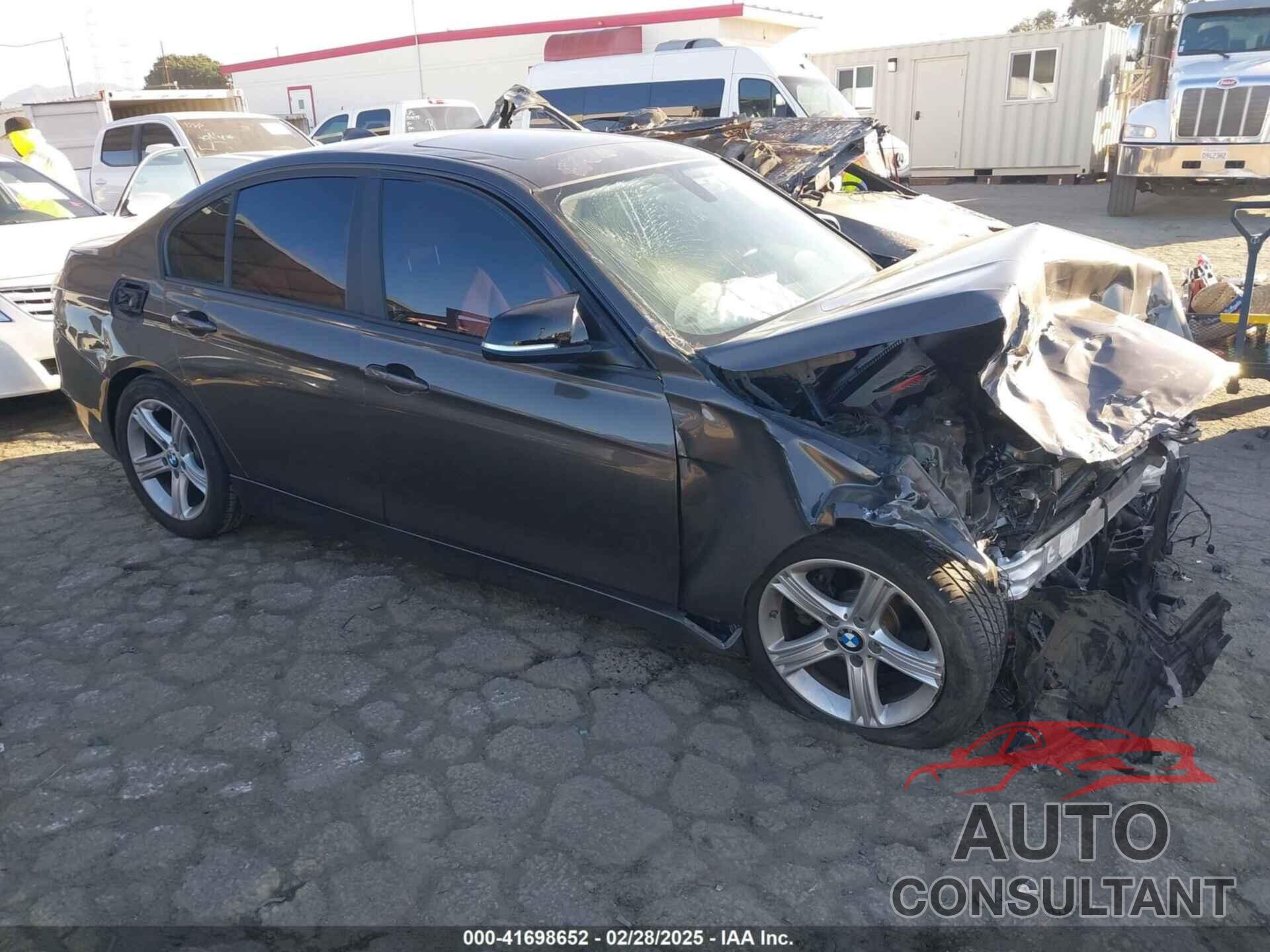 BMW 328I 2013 - WBA3C1C56DK103447