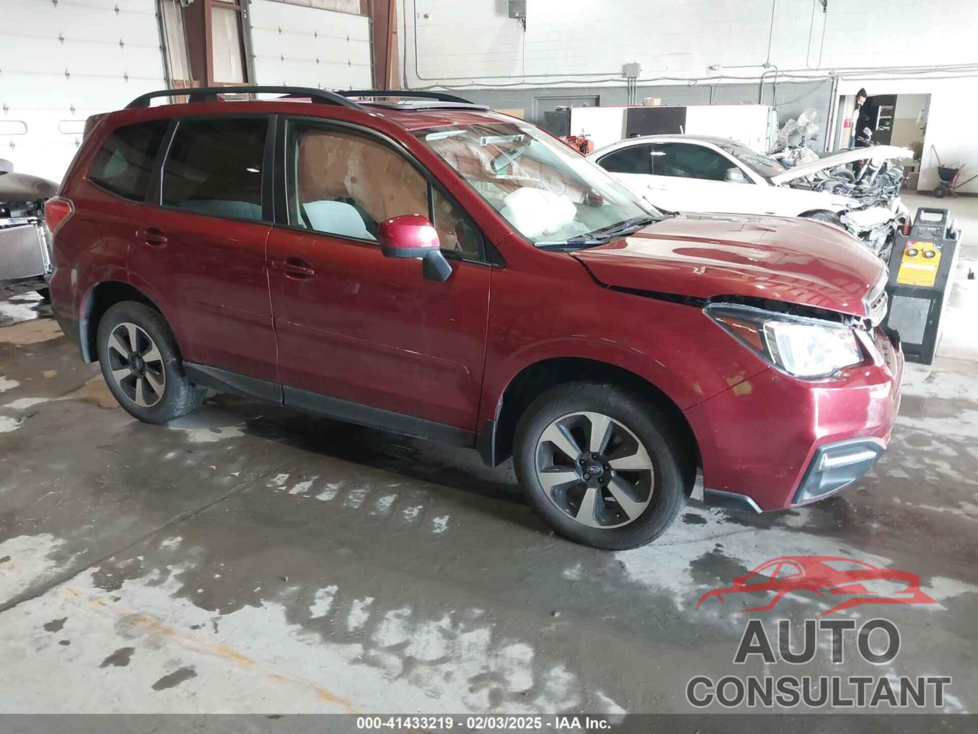 SUBARU FORESTER 2018 - JF2SJAGC7JH598989