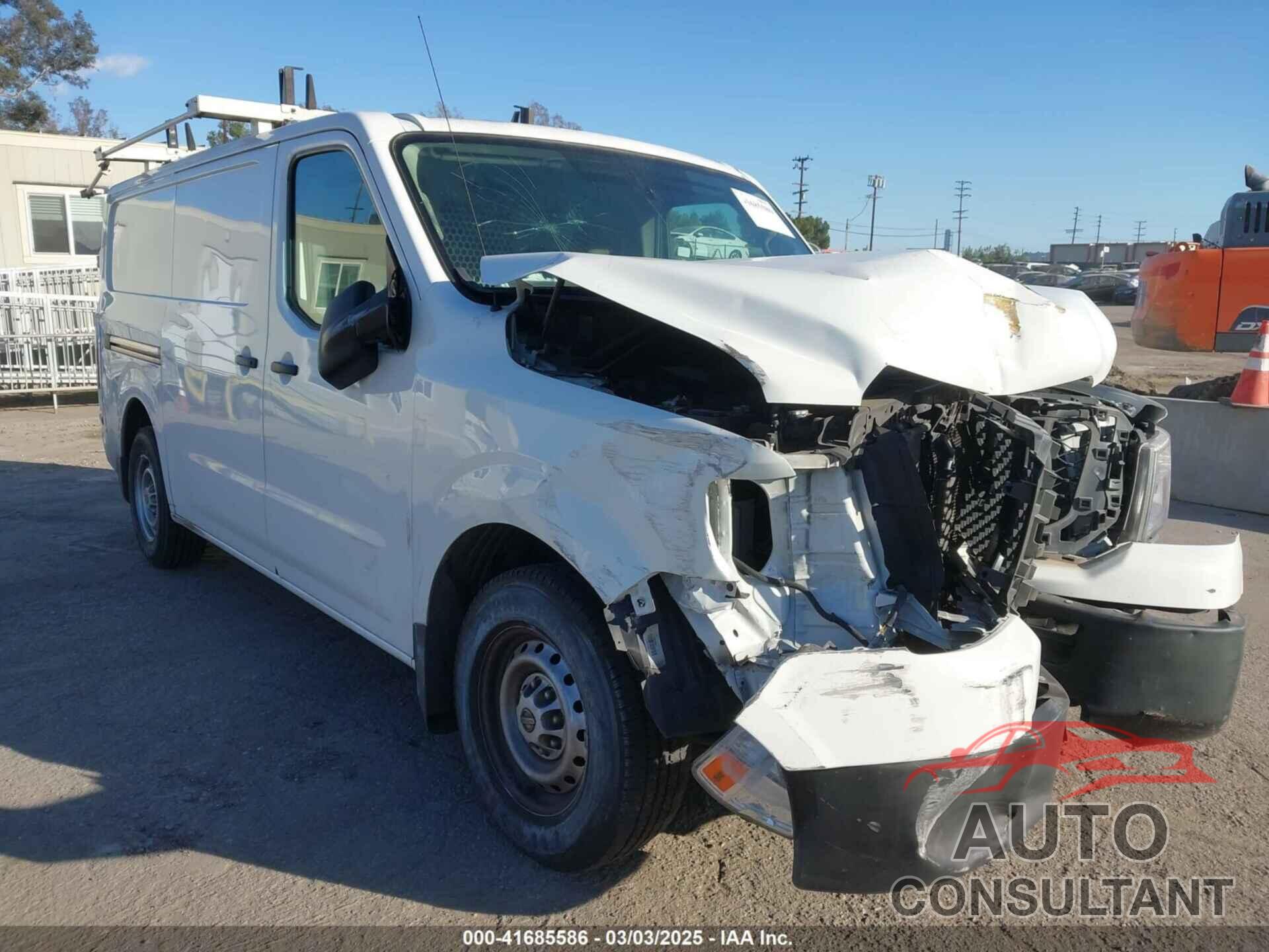 NISSAN NV CARGO NV2500 HD 2018 - 1N6BF0KY3JN804319