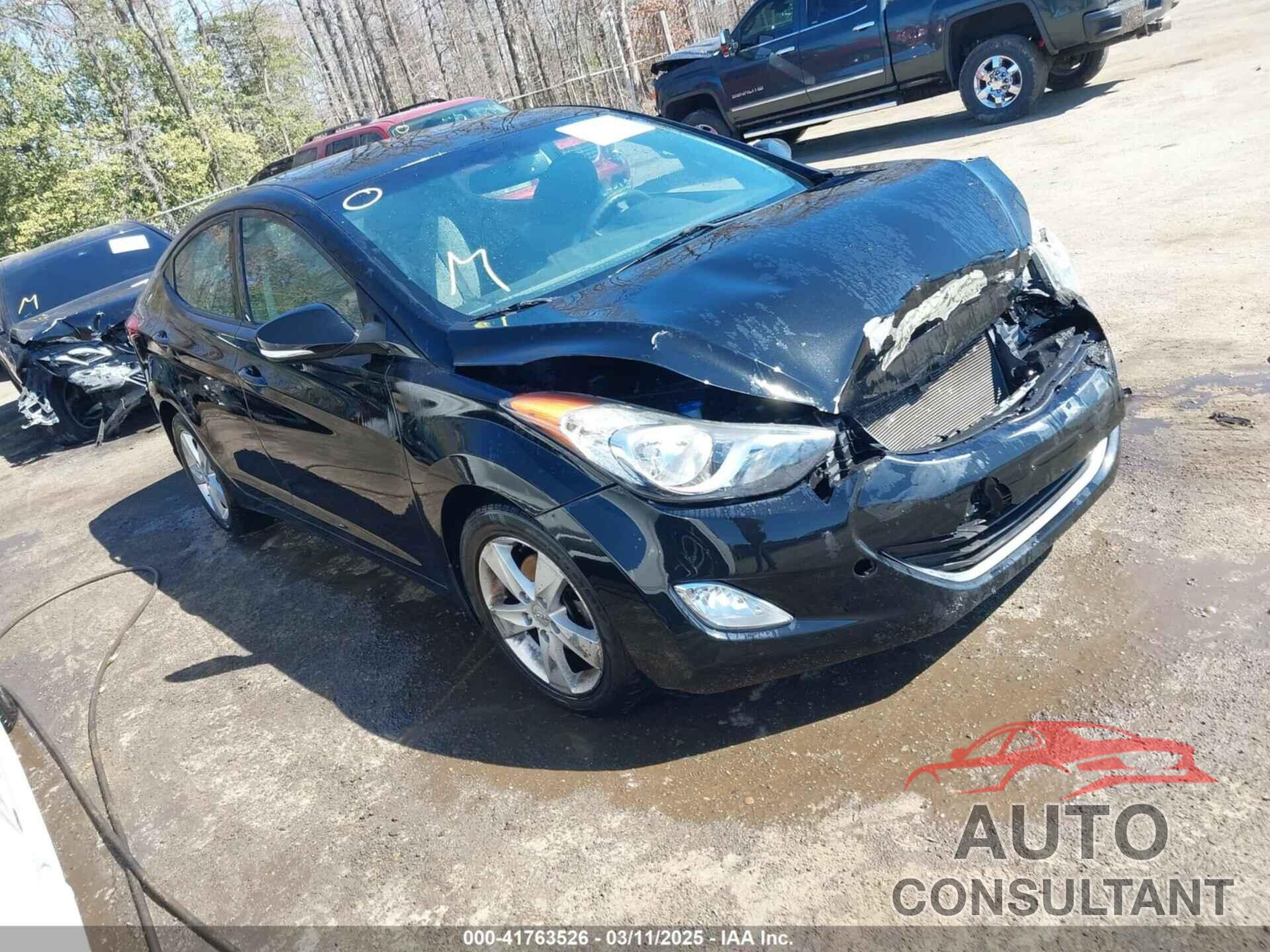 HYUNDAI ELANTRA 2013 - 5NPDH4AE5DH319804