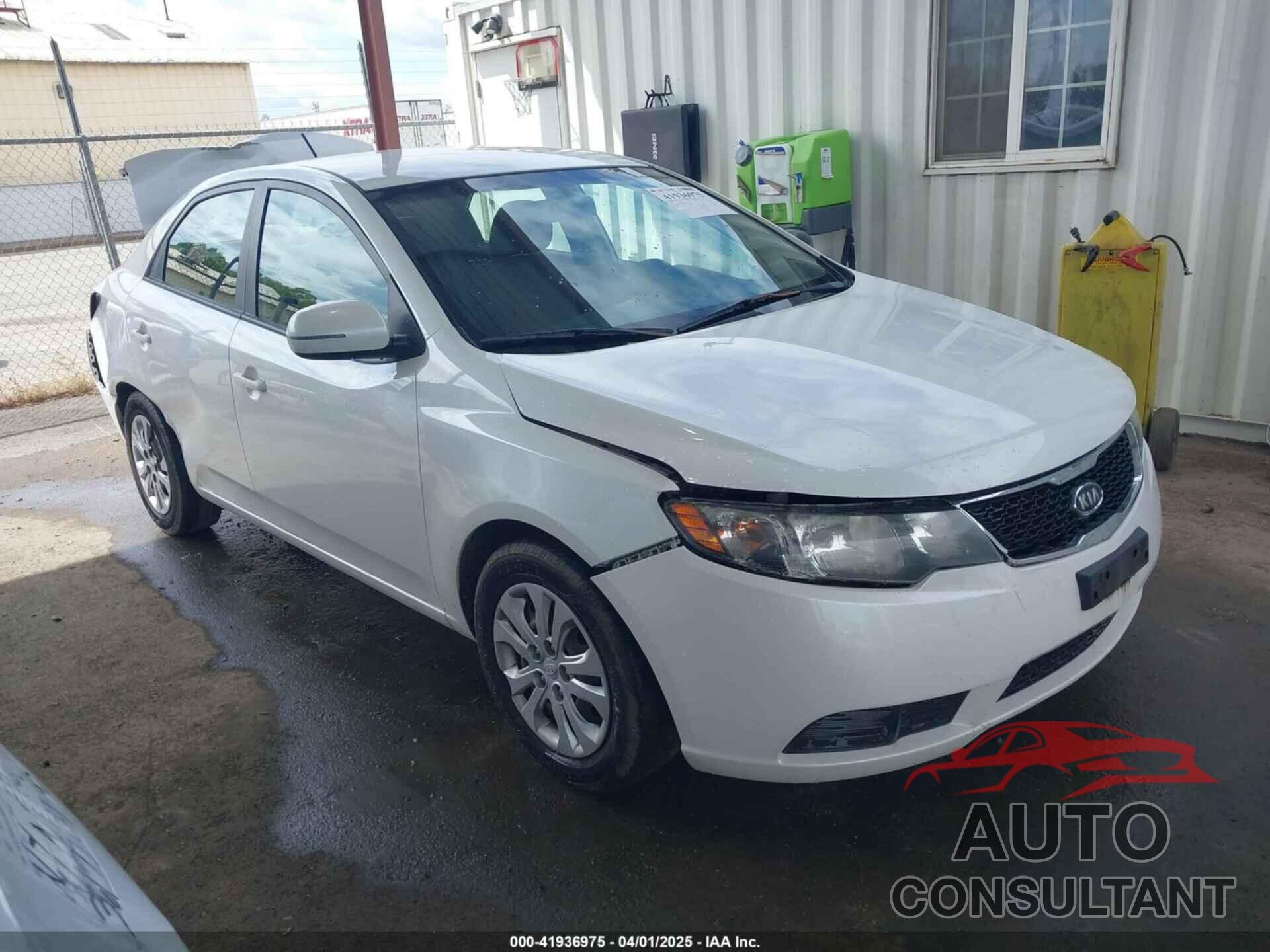 KIA FORTE 2011 - KNAFU4A25B5345288